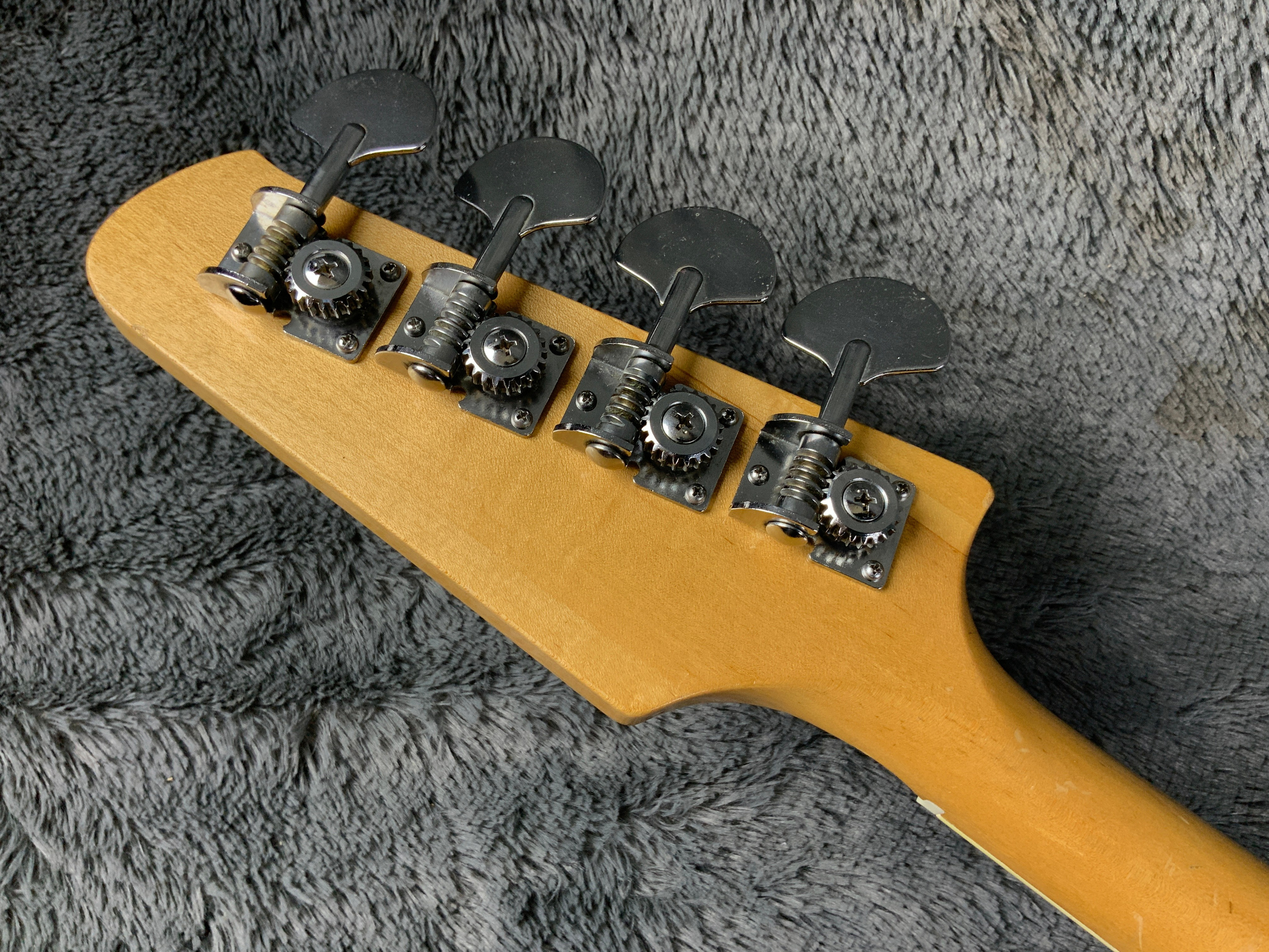 Yamaha SB-55 Super Bass