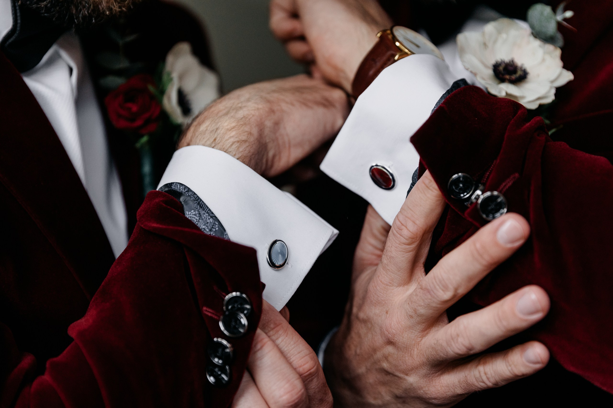 Hartsfield Manor Wedding. Moments Catchers — Wedding Photography & Video Duo in London