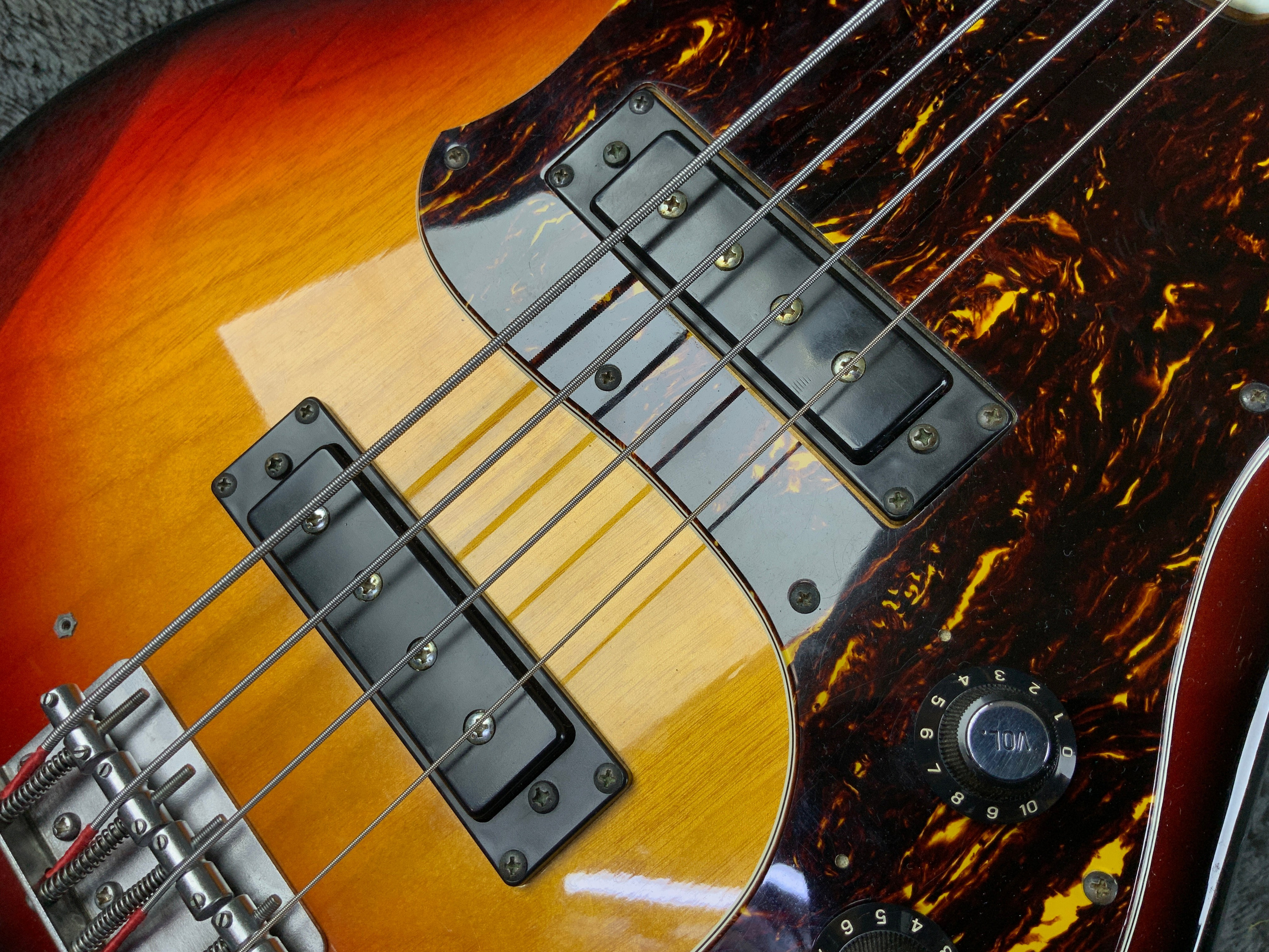 Yamaha SB-55 Super Bass