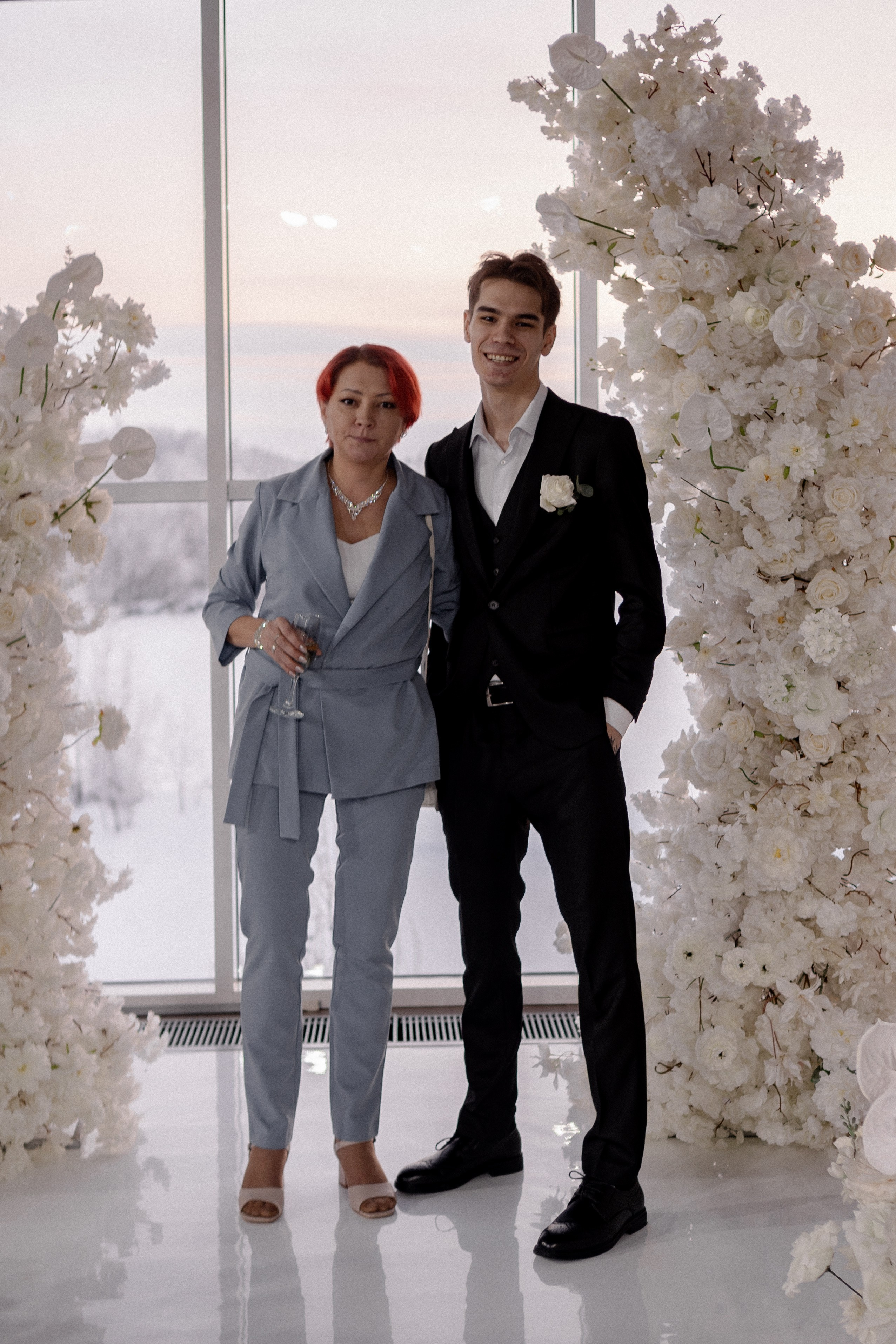 СВАДЕБНАЯ СЬЕМКА СБОРОВ В ОТЕЛЕ И ВЫЕЗД НА ЦЕРЕМОНИЮ (СНЯТО В СИБИРЕ В НИЖНЕВАРТОВСКЕ). Профессиональный фотограф, Санкт-Петербург — Виктория Богомолова