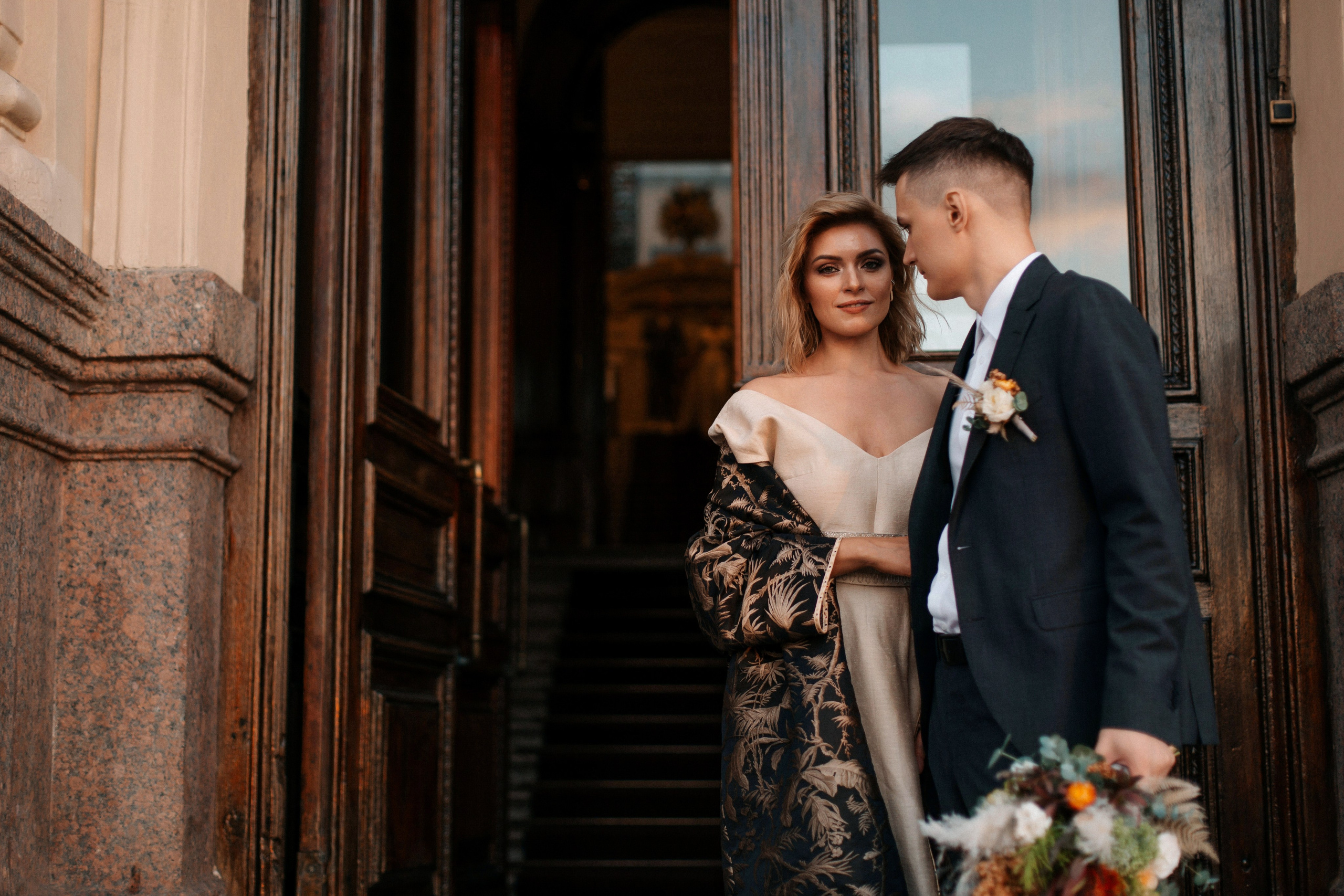 Свадьба для двоих с прогулкой в Выборге. Свадебный фотограф в Санкт-Петербурге Вика Стукачева