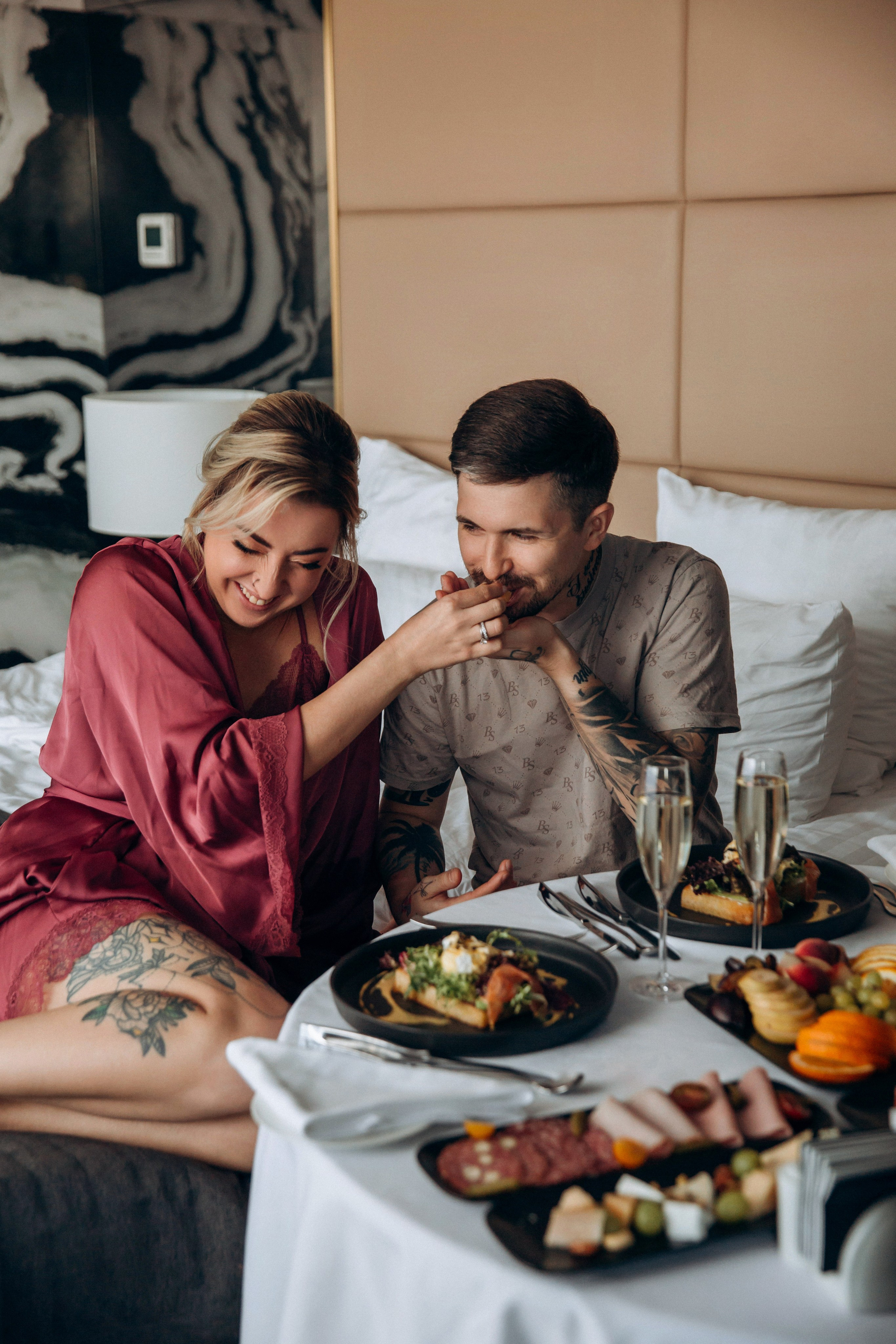 Неоновая свадьба. Свадебный фотограф в Санкт-Петербурге Вика Стукачева