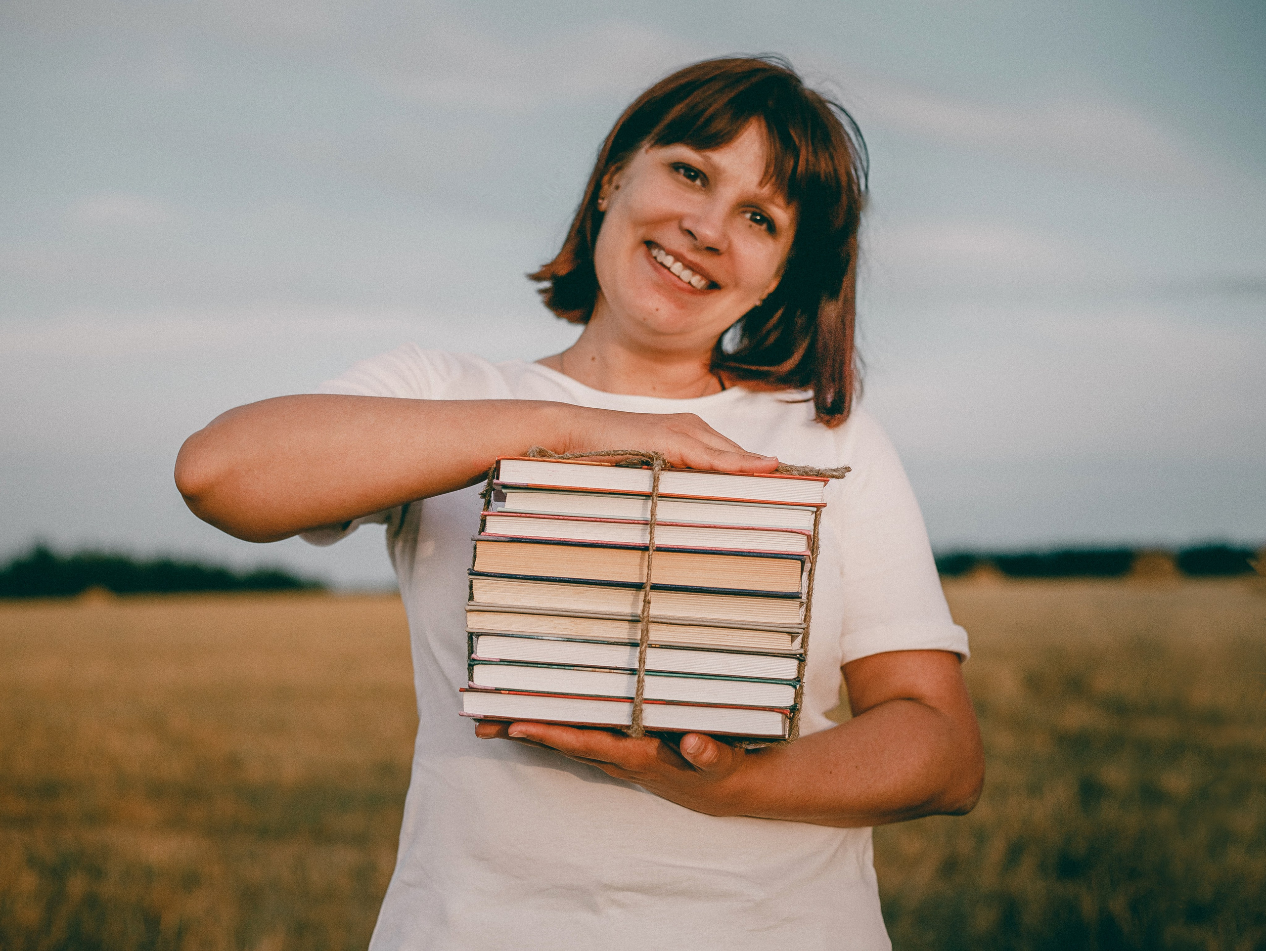 Марина_поле, стога. Фотограф Воронеж, Новая Усмань Мария Бублик