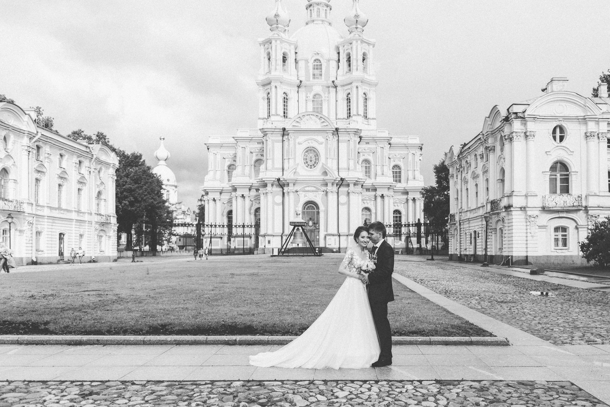 Свадьба для любителей ч/б фото. Артем и Айна. Свадебный и семейный фотограф София Невская