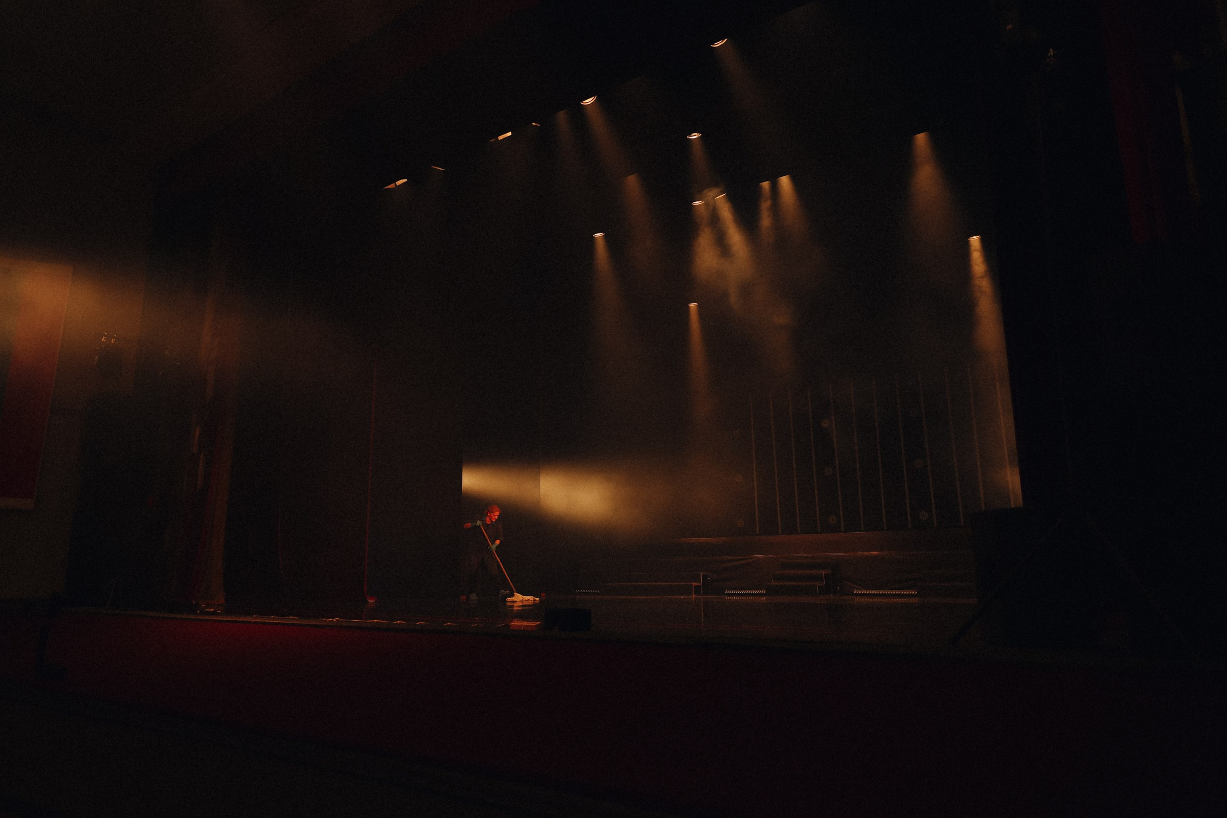 /РЕПОРТАЖ/ Танцевальное Шоу «ОНА». Свадебный фотограф Великий Новгород Станислав Кособудский