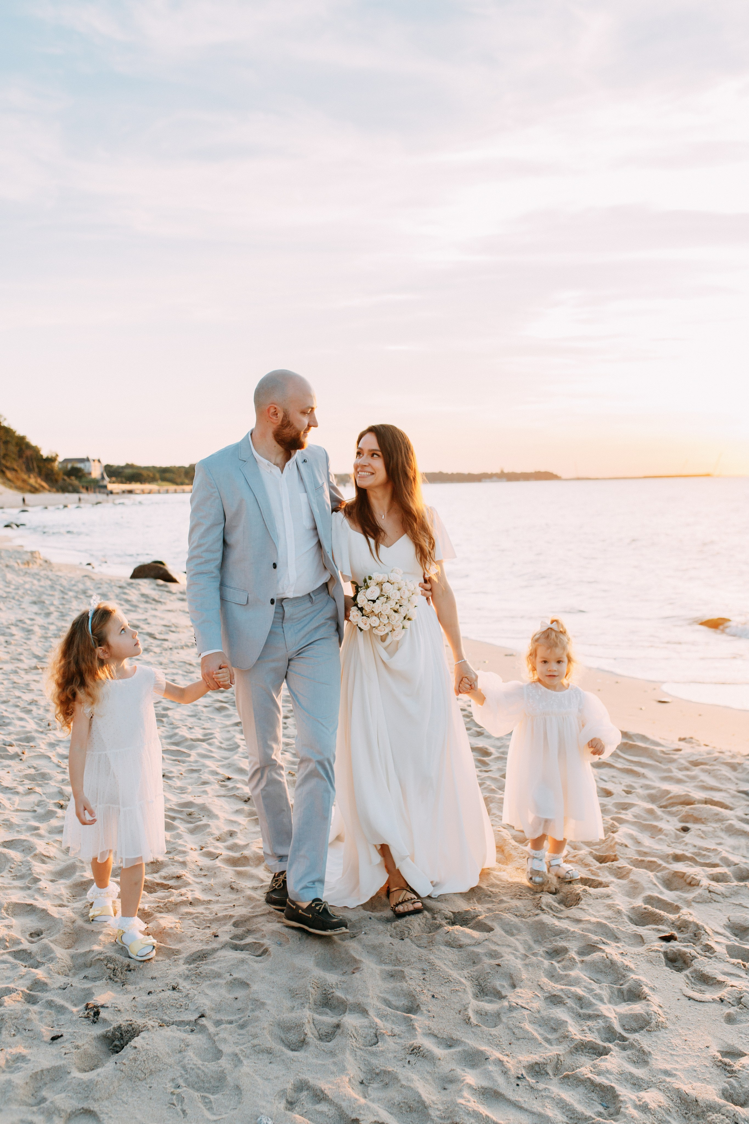 Свадебная фотосессия на море. Фотограф в Калининграде Екатерина Осинцева