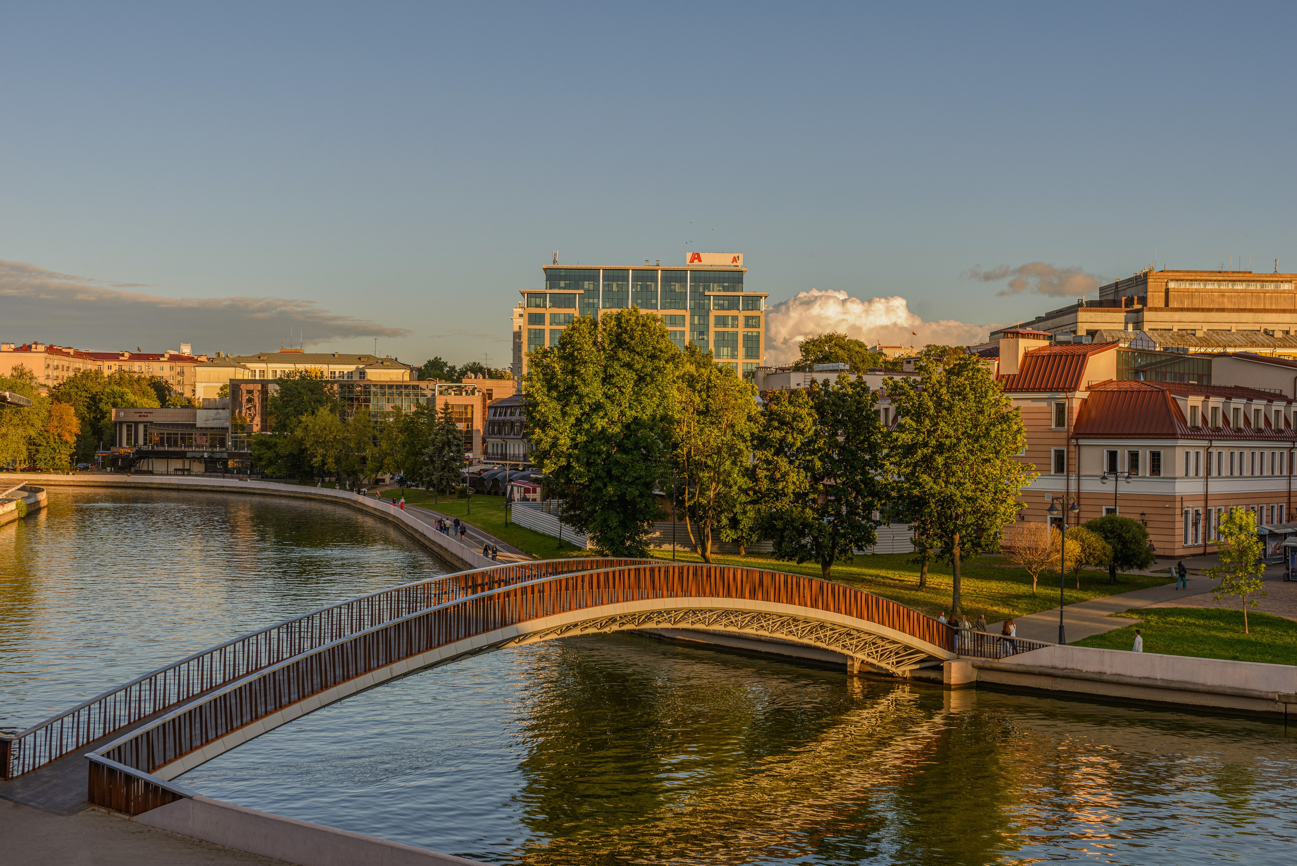 АРТ Город Минск. Фотограф Платон Македонский