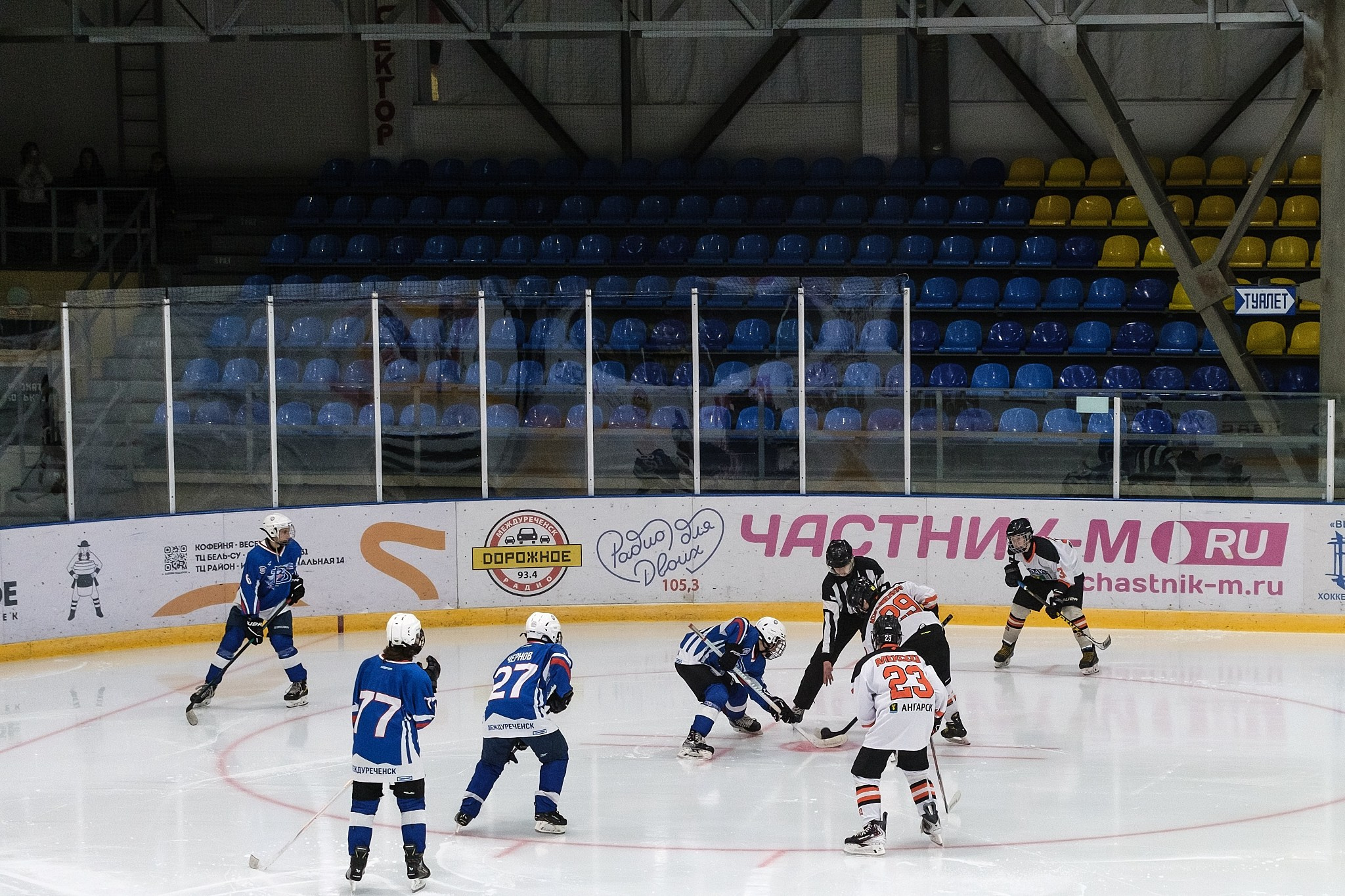 Хоккейный матч Вымпел-2011 (Междуреченск) vs Ермак (Ангарск) — фотограф в Междуреченске Никита Максимов