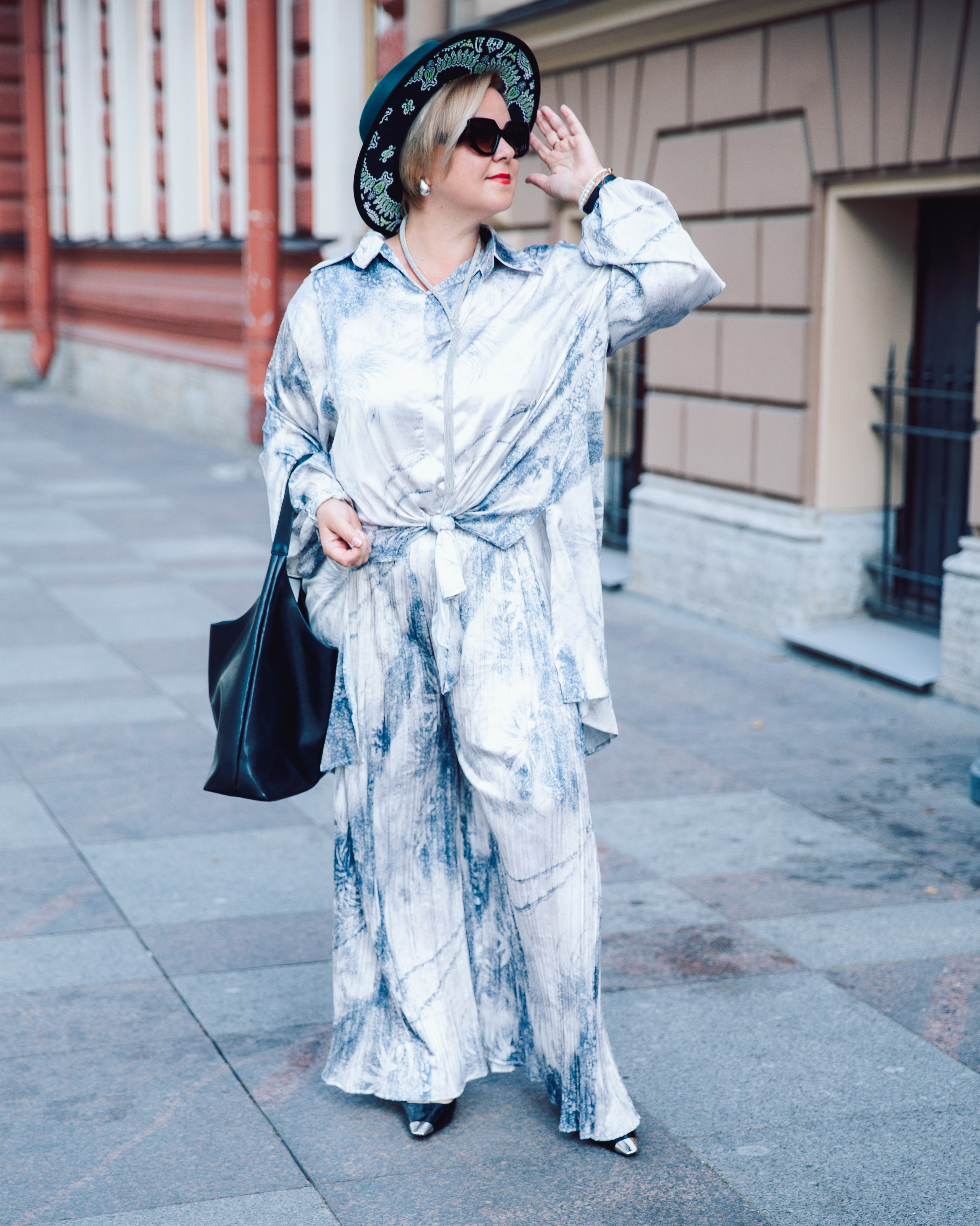 Девичник в шоу-руме со стилистами. Фотограф в Санкт-Петербурге Алена Сертакова