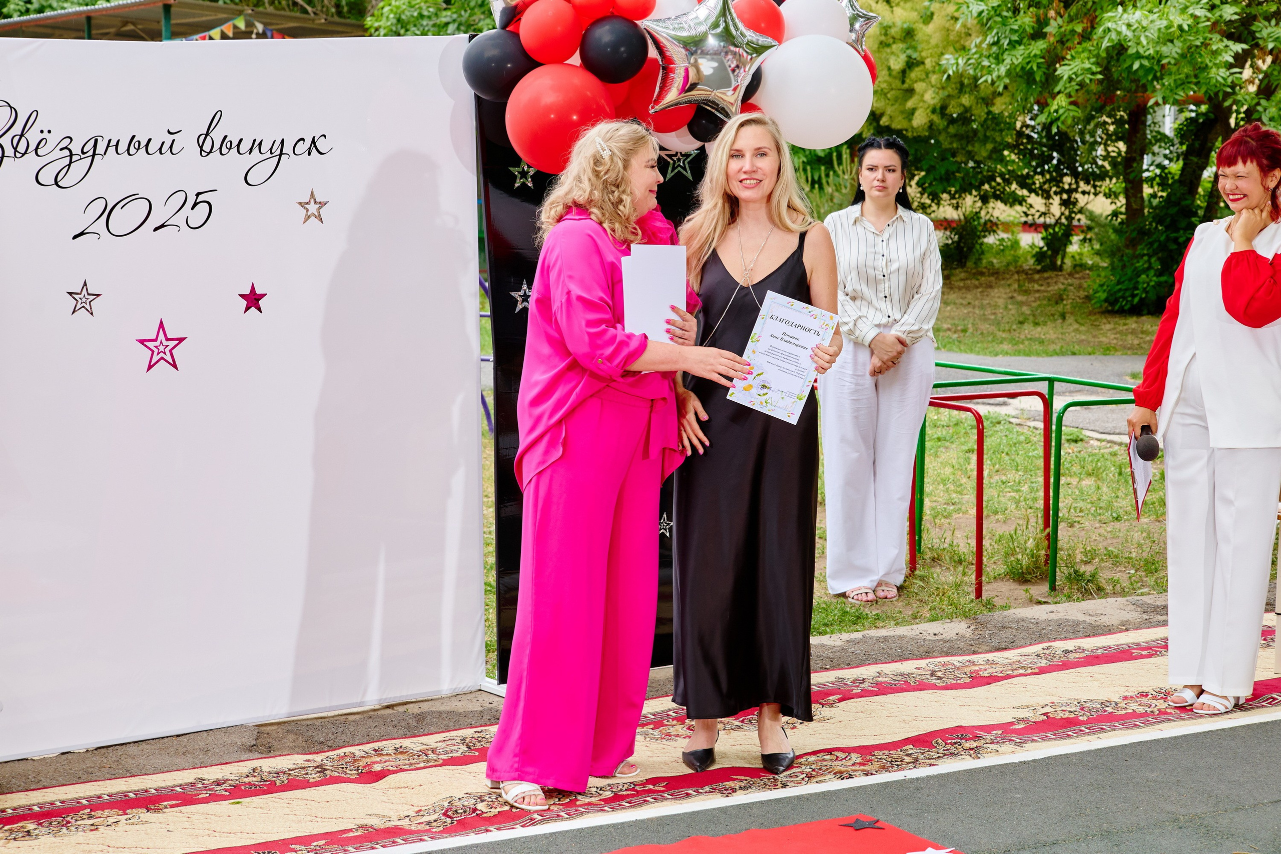 Выпускной 45 сад. Фотограф Выпускные альбомы Таганрог Сергей Коробченко