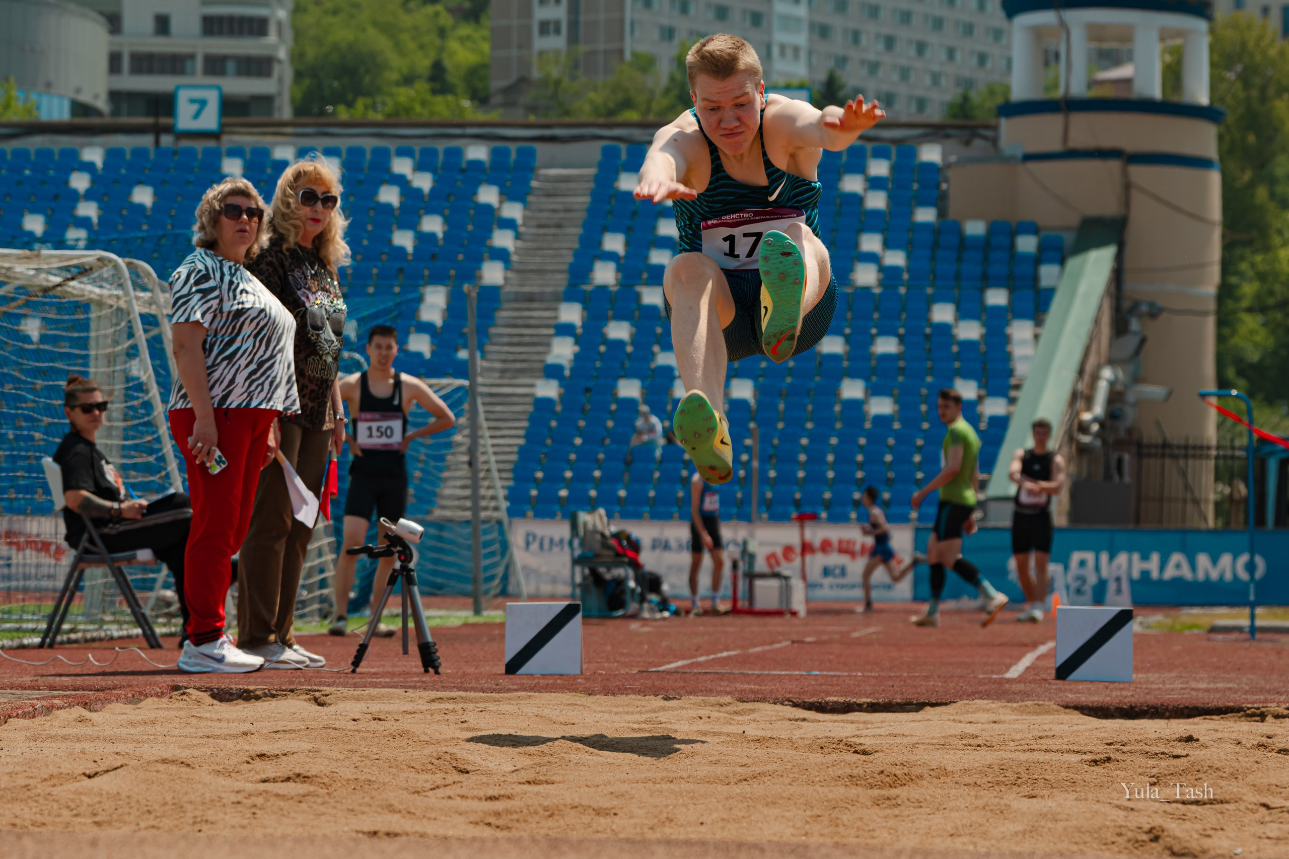 ЧЕМПИОНАТ И ПЕРВЕНСТВО ДФО ПО ЛЕГКОЙ АТЛЕТИКЕ. ЛЕТО 2025. Любимый фотограф