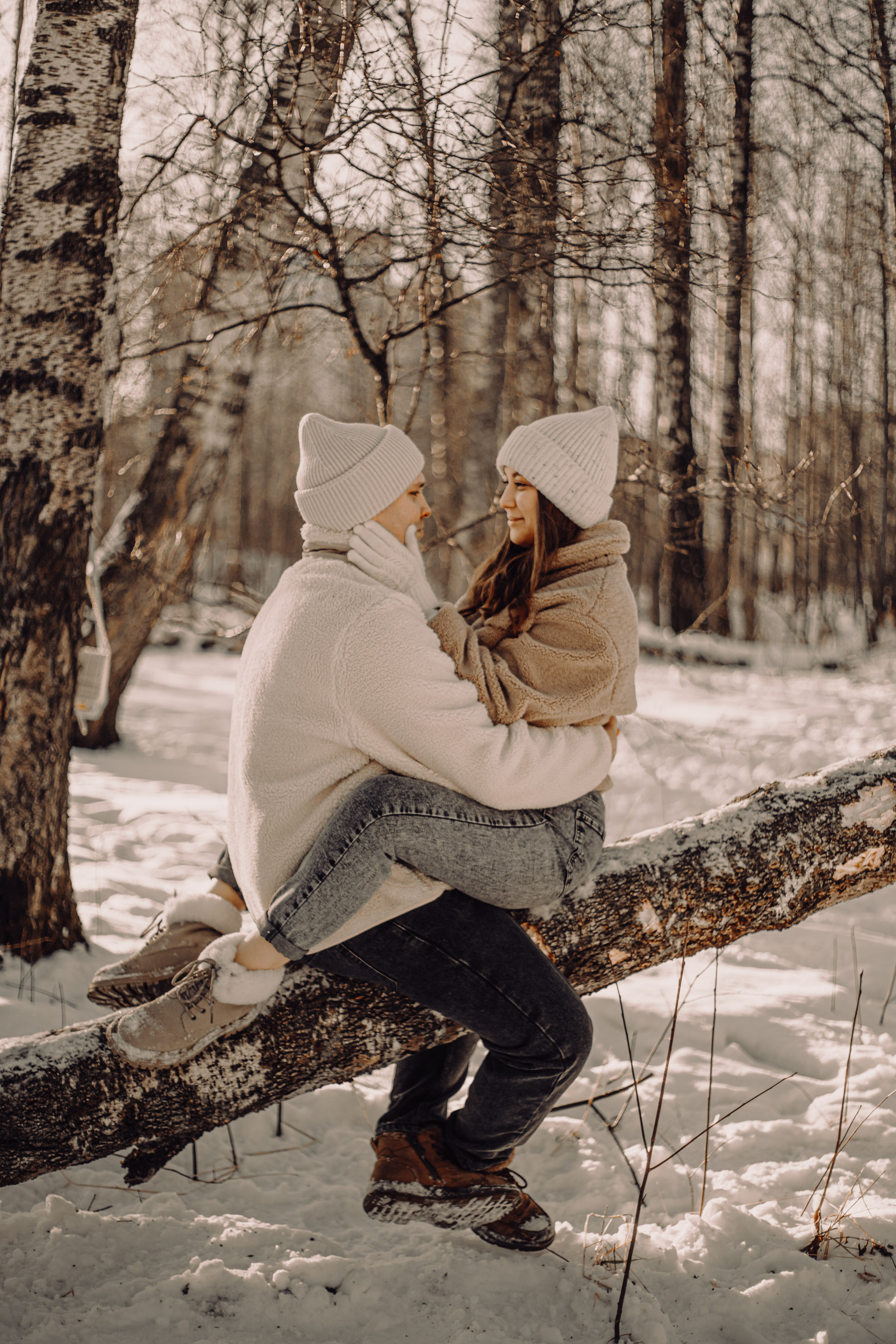 Тепло в зимнем лесу. Арт-фотограф Крис Л. в Тобольске: портрет, семейные, свадьбы