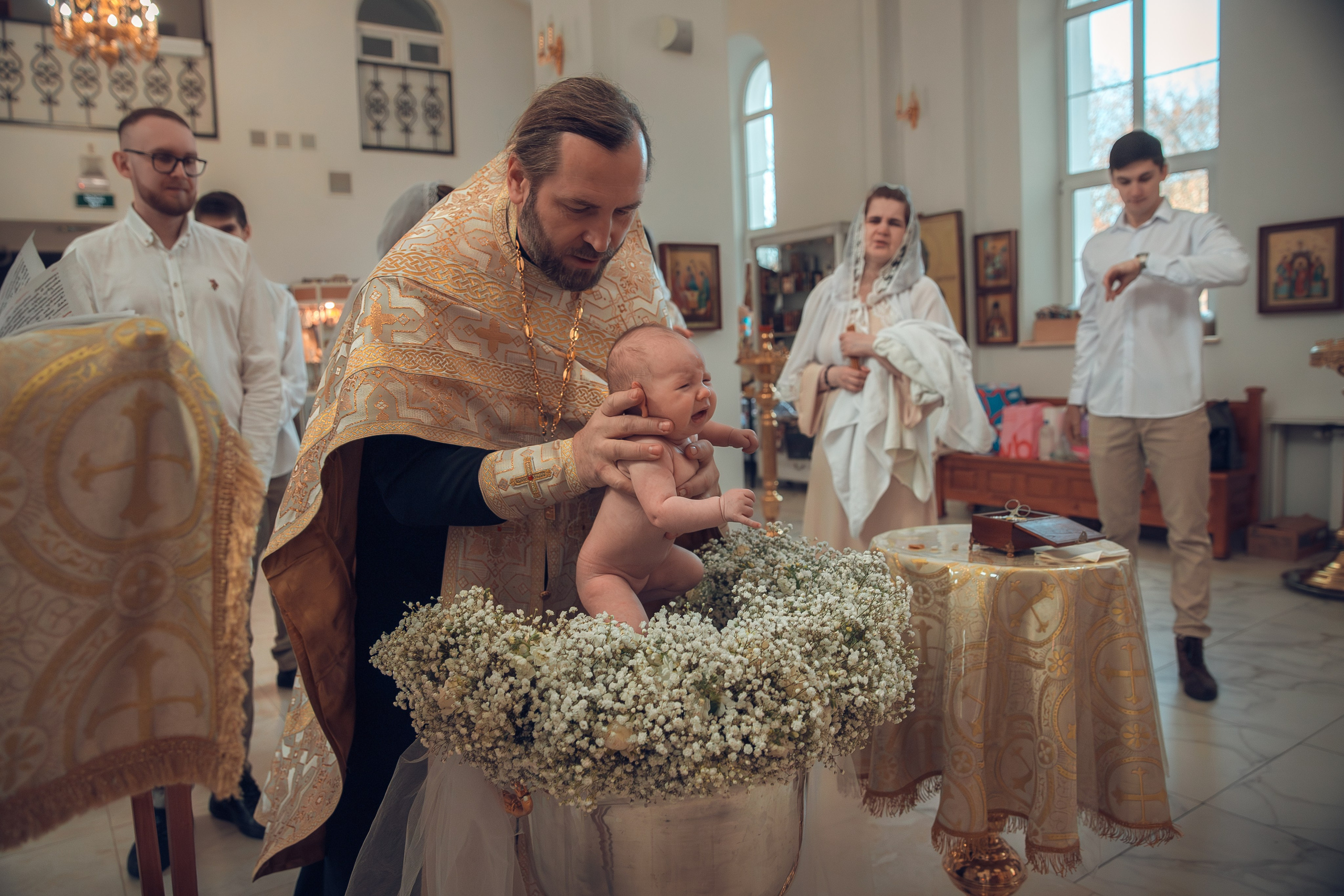 Стоимость таинства крещения. Семейный и детский фотограф в Москве в ЮАО Царицыно Алёна Асташкина