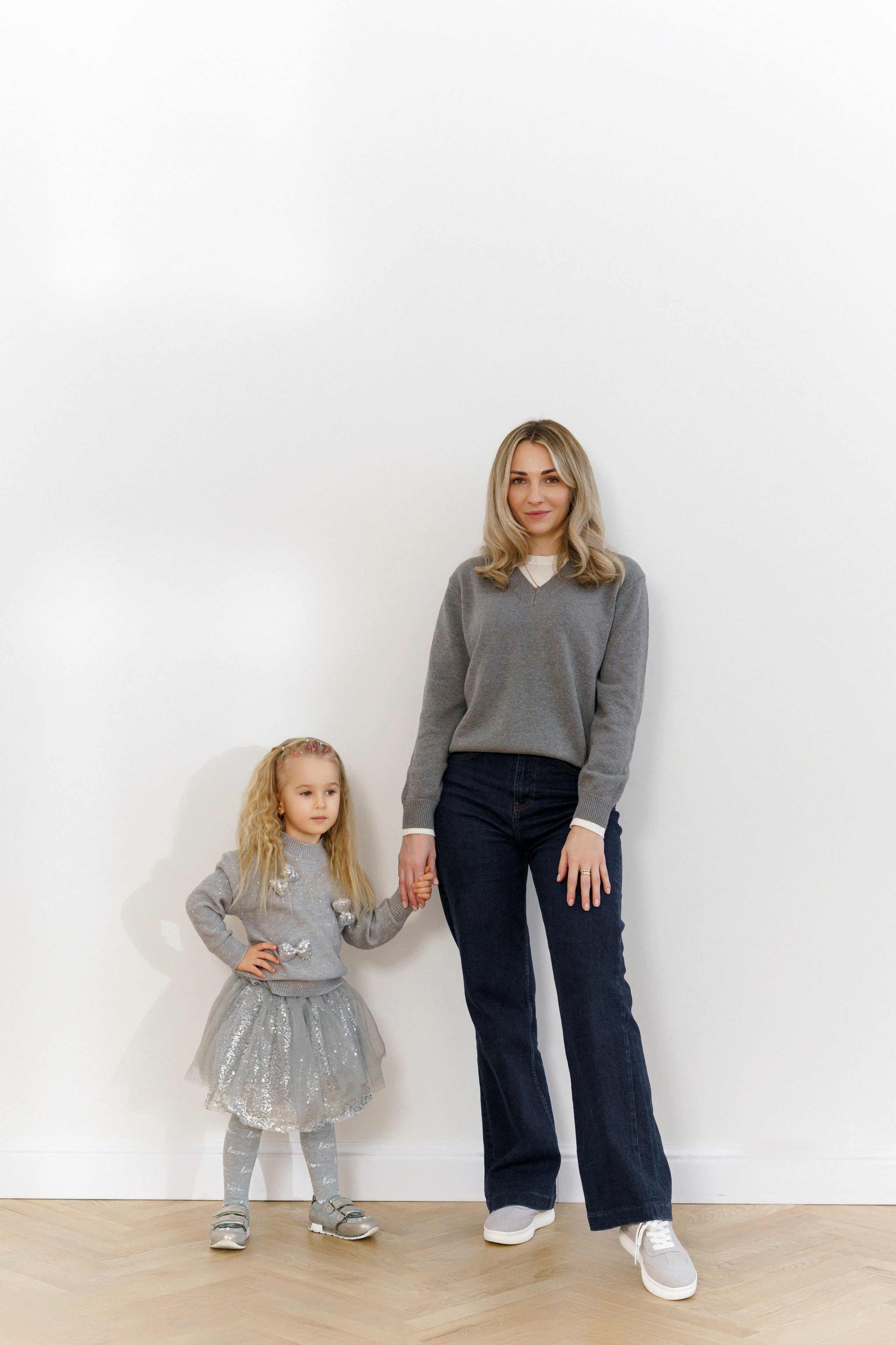 Вика и Алиса. Главная