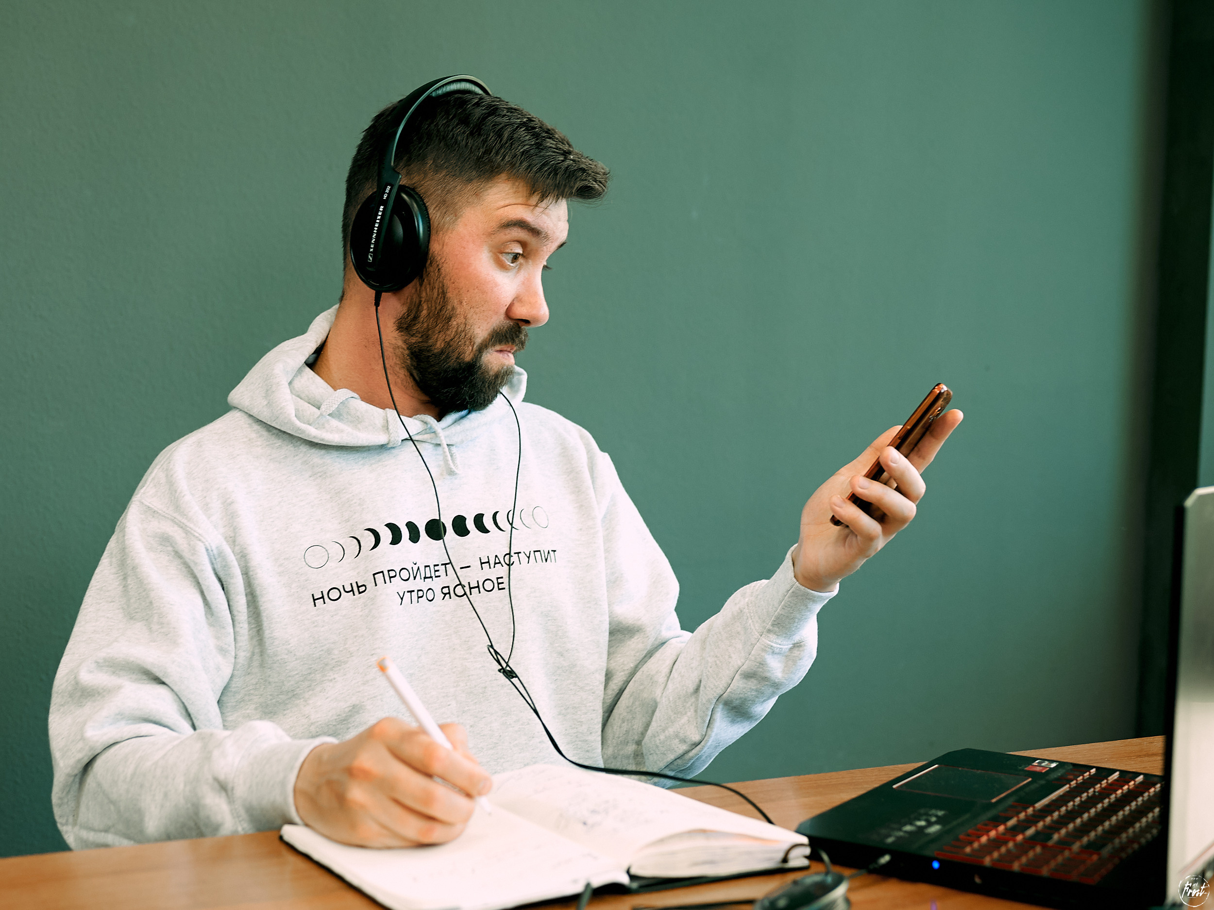 Съемка мерча для Ural Music Night — 2. Фотографии отовсюду и обо всем