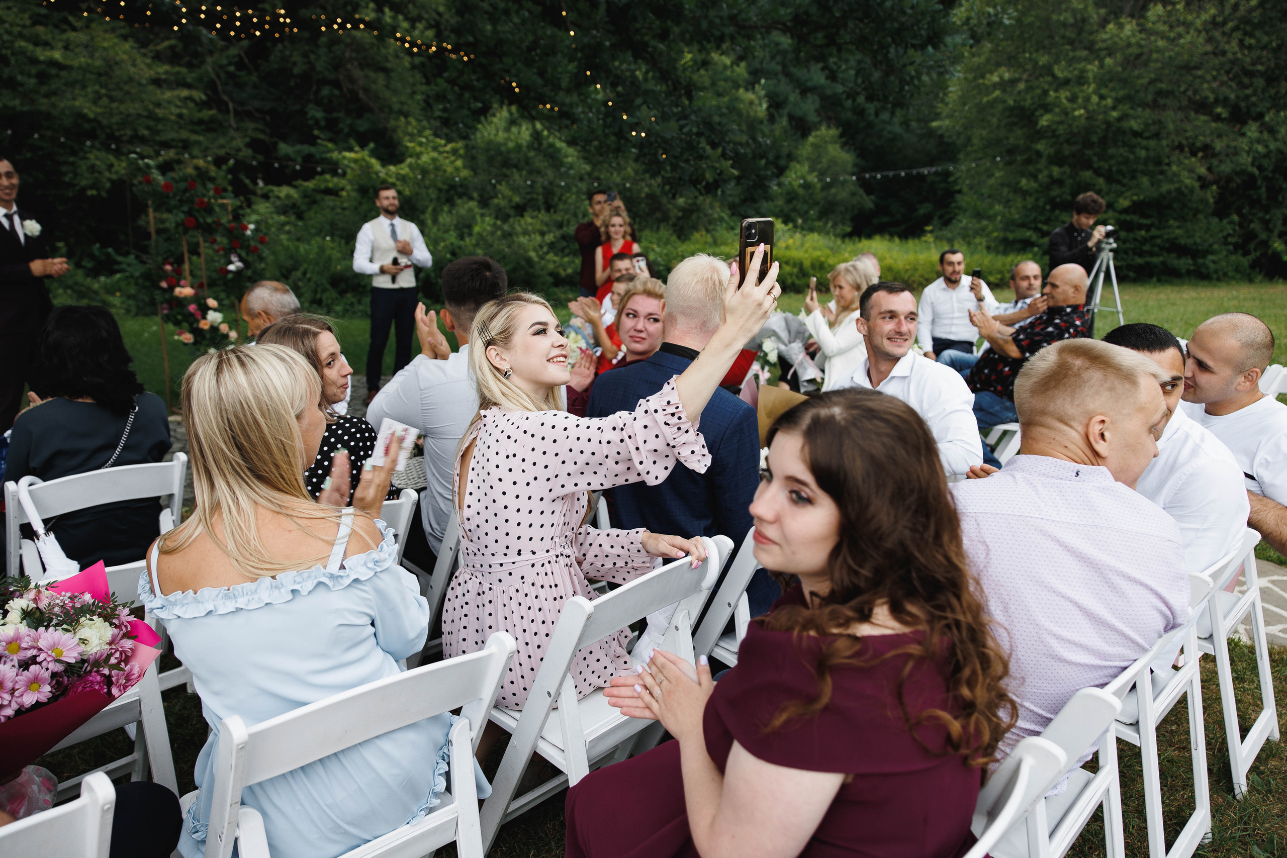 Движ на поляне. Галерея