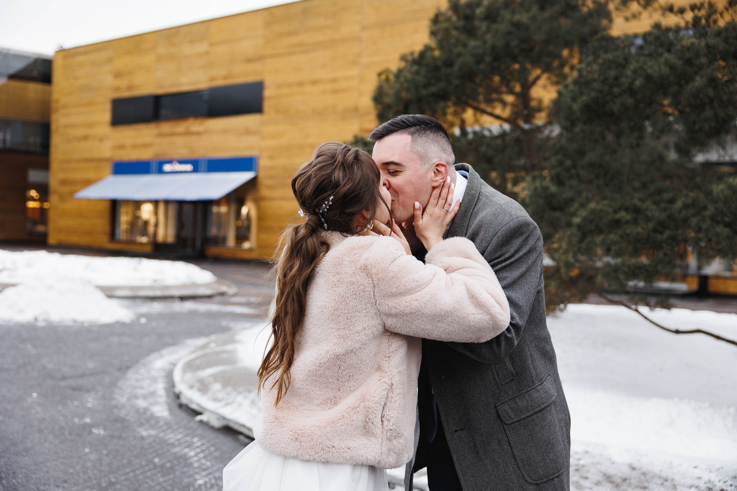 Собака, бургер и любовь. Галерея