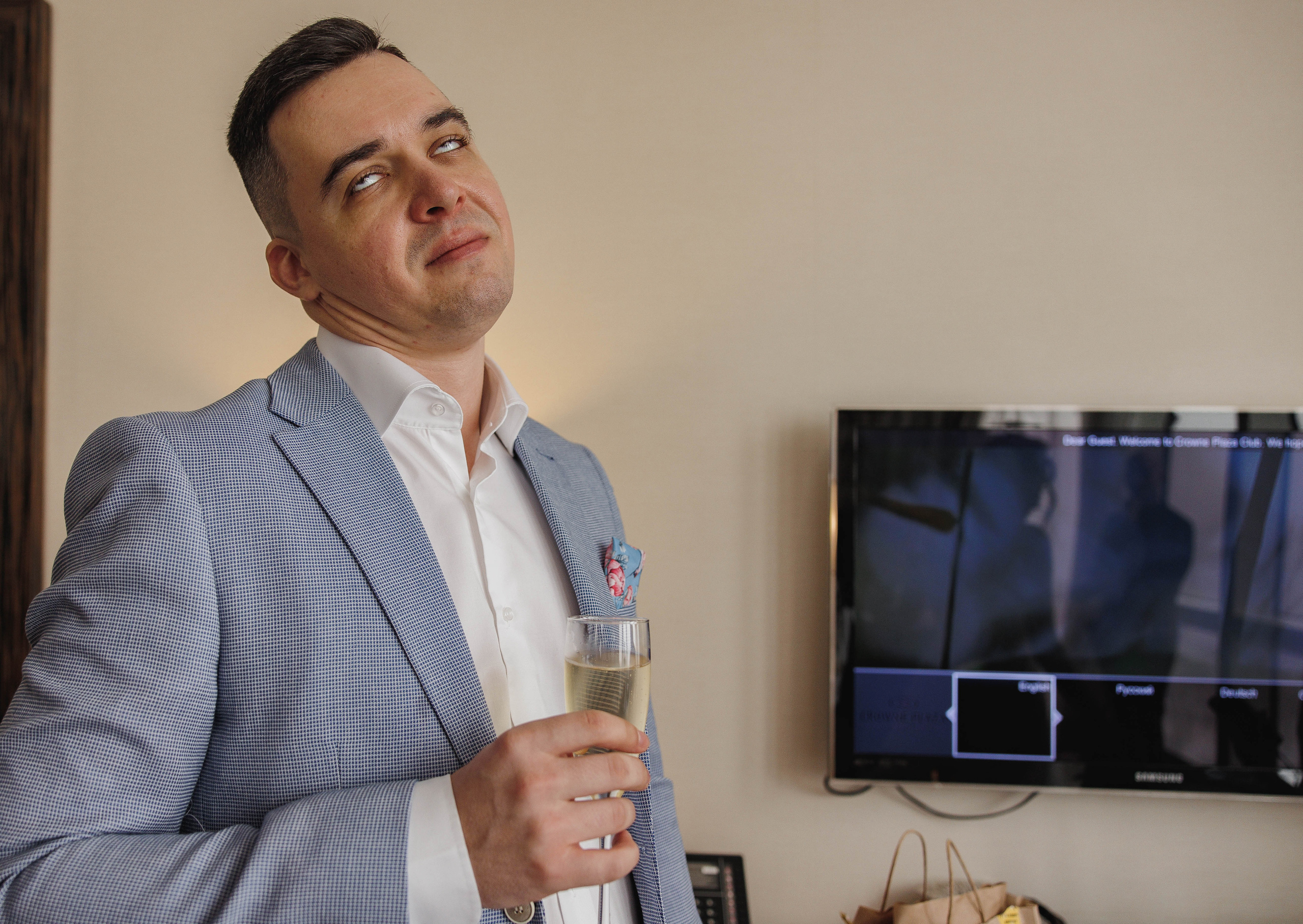 Собака, бургер и любовь. Галерея