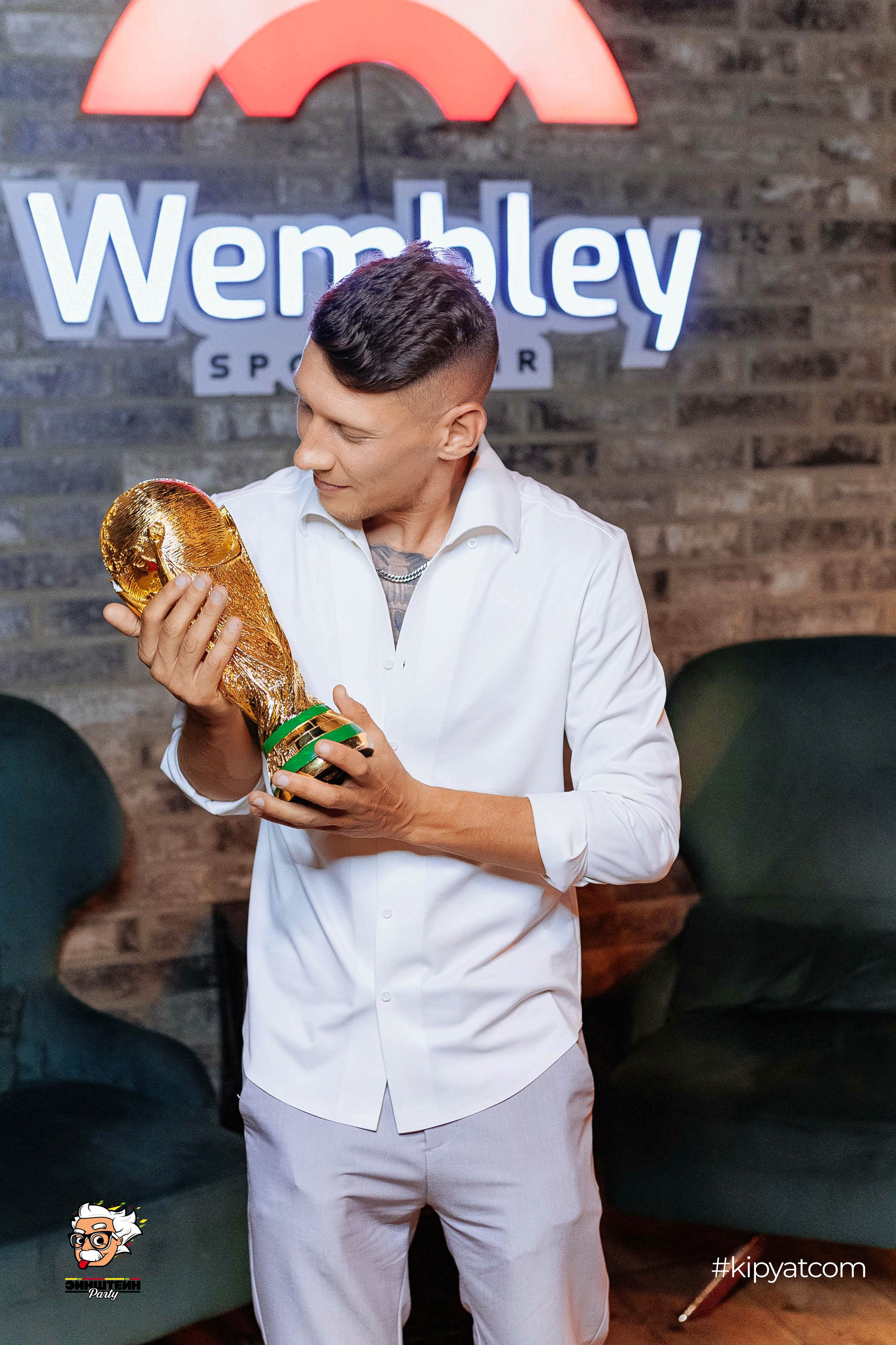 Эйнштейн Party