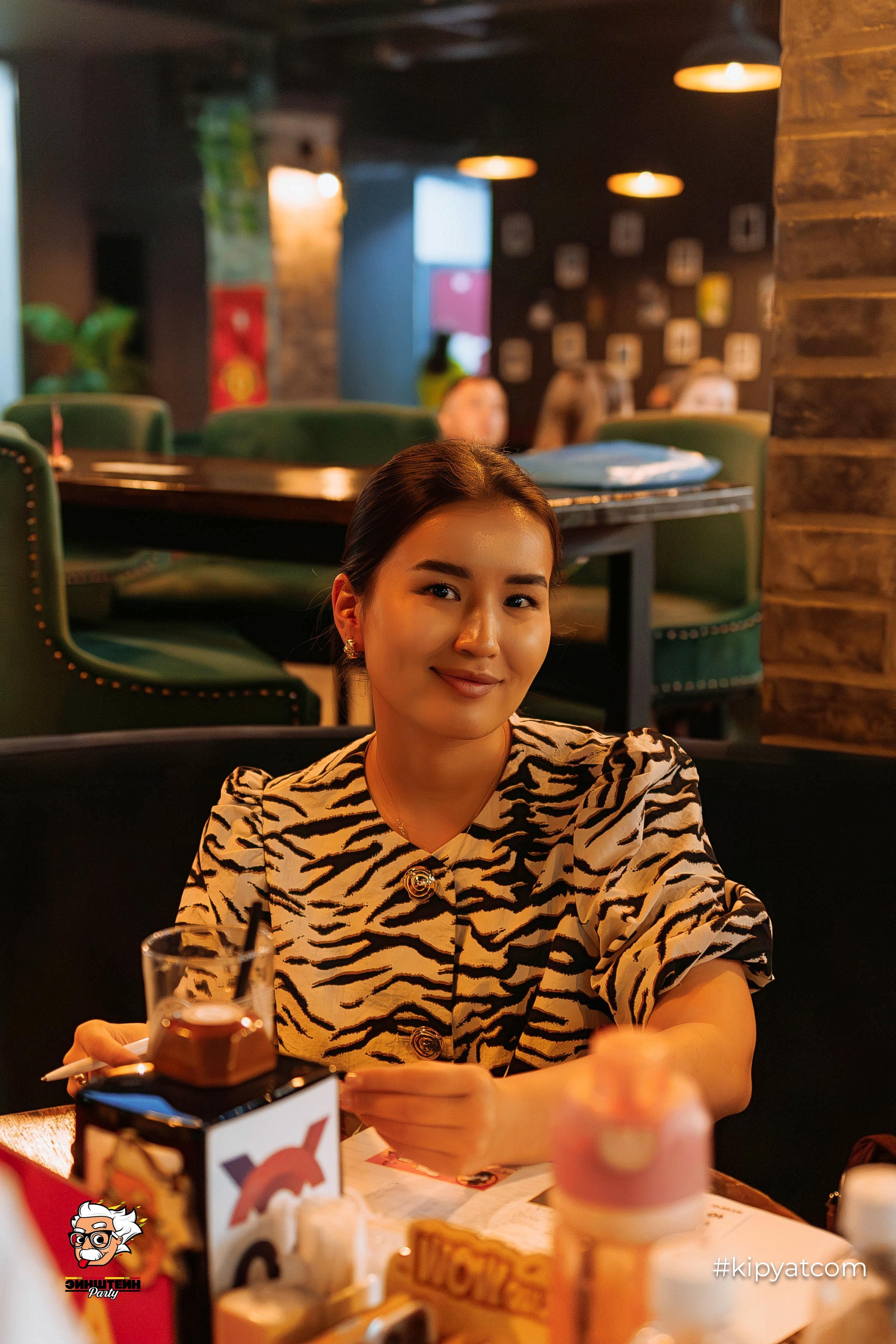 Эйнштейн Party