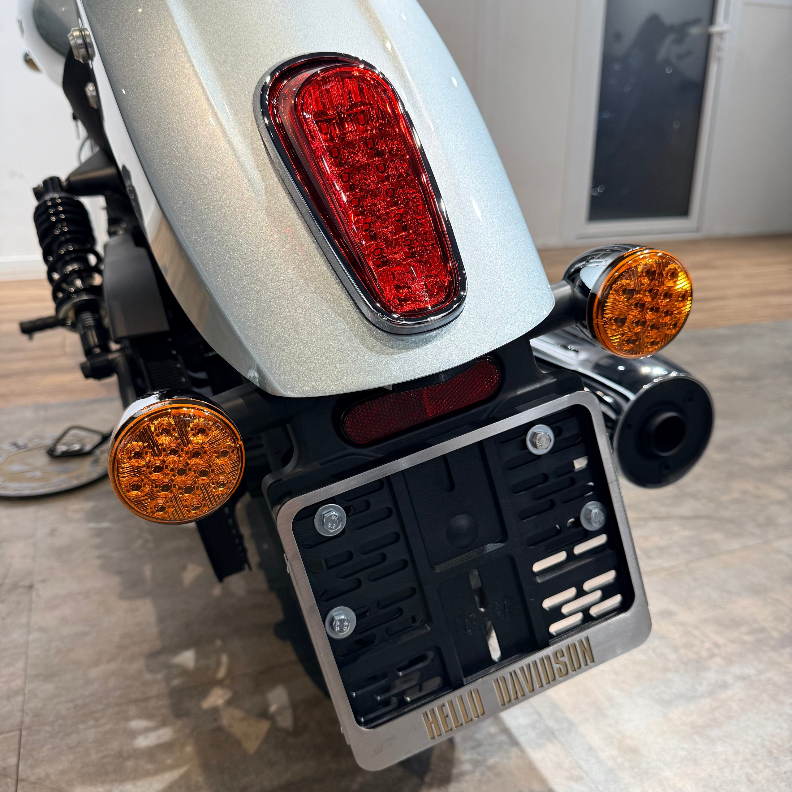 2025 NEW INDIAN Scout Sixty Limited Silver Quartz. Hello Davidson, Москва. Только хорошие мотоциклы…