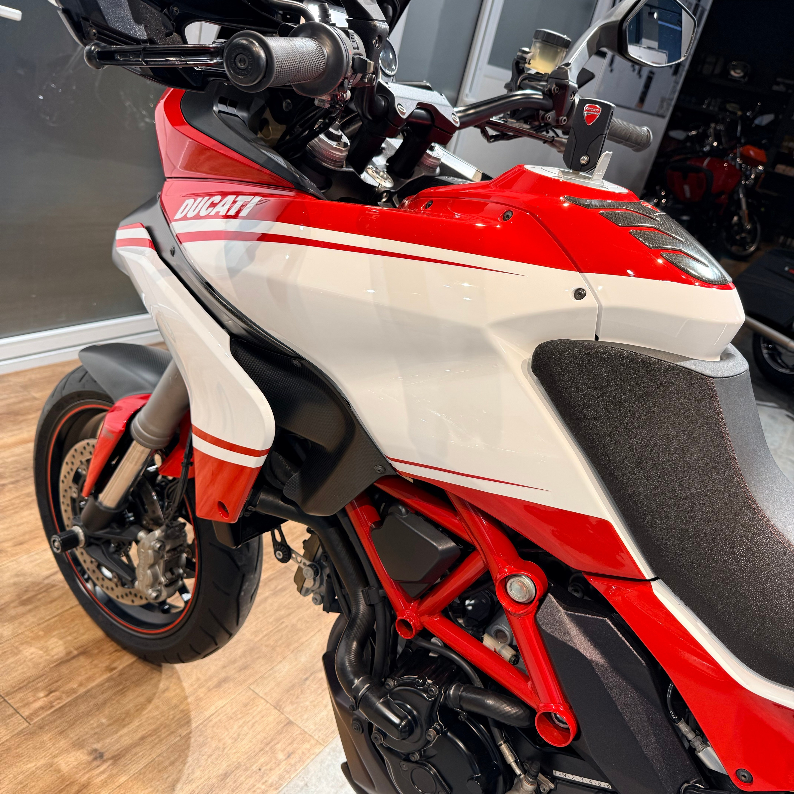 2013 Multistrada 1200S Pikes Peak (VIN *ZDM*6517). Hello Davidson, Москва. Только хорошие мотоциклы…