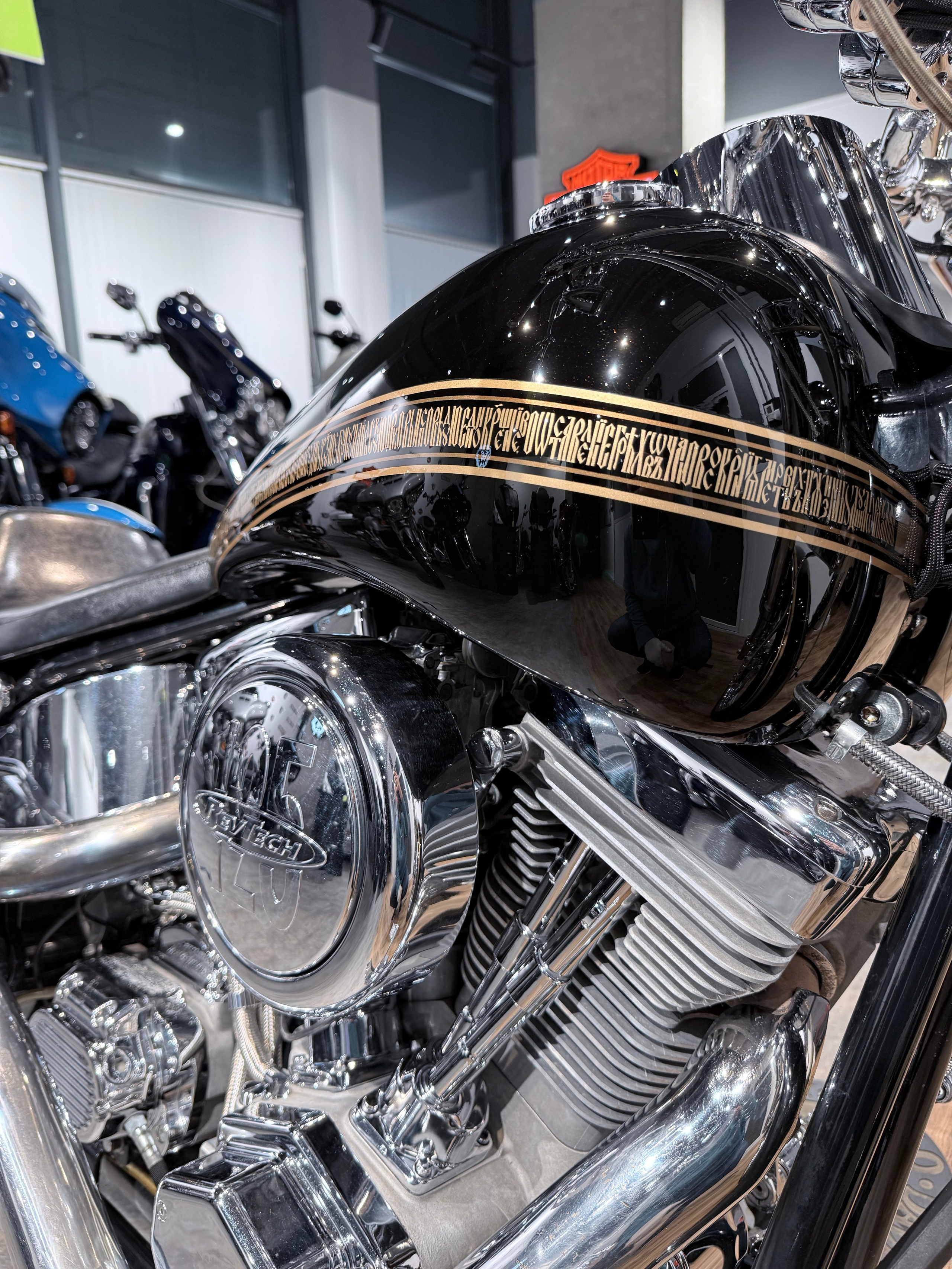 Breakout Custom. Hello Davidson, Москва. Только хорошие мотоциклы…