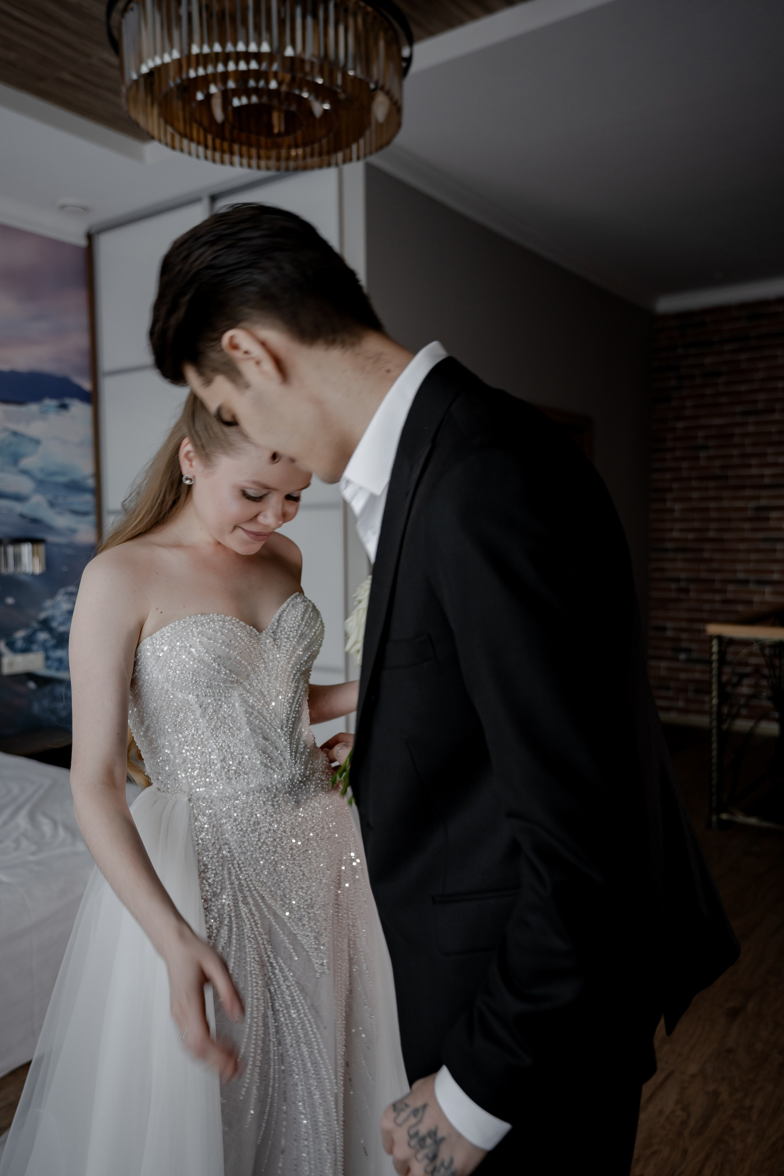 СВАДЕБНАЯ СЬЕМКА СБОРОВ В ОТЕЛЕ И ВЫЕЗД НА ЦЕРЕМОНИЮ (СНЯТО В СИБИРЕ В НИЖНЕВАРТОВСКЕ)М. Профессиональный фотограф, Санкт-Петербург — Виктория Богомолова