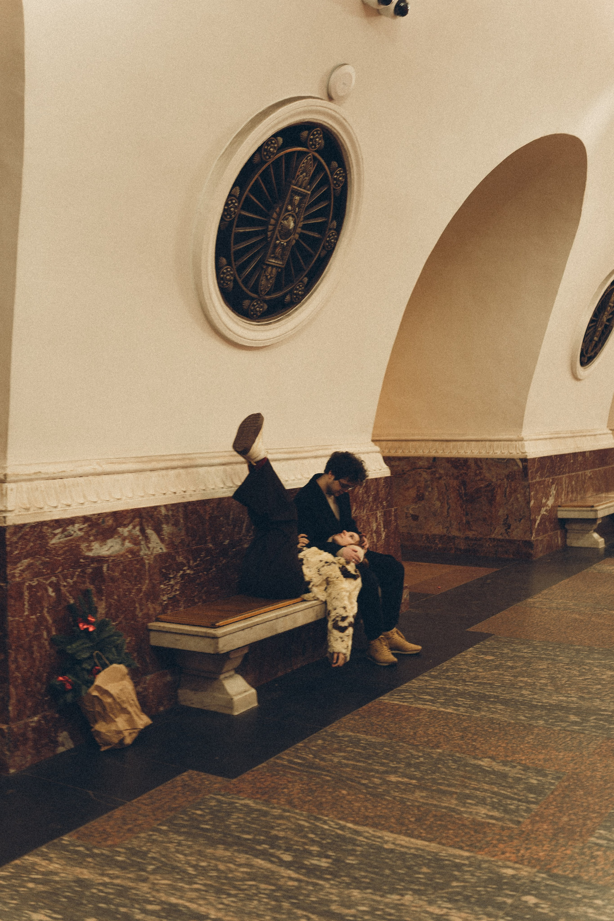 НОВОГОДНЯЯ ФОТОСЕСИИЯ ПАРЫ В МЕТРО ЛЮБОВЬ. Профессиональный фотограф, Санкт-Петербург — Виктория Богомолова