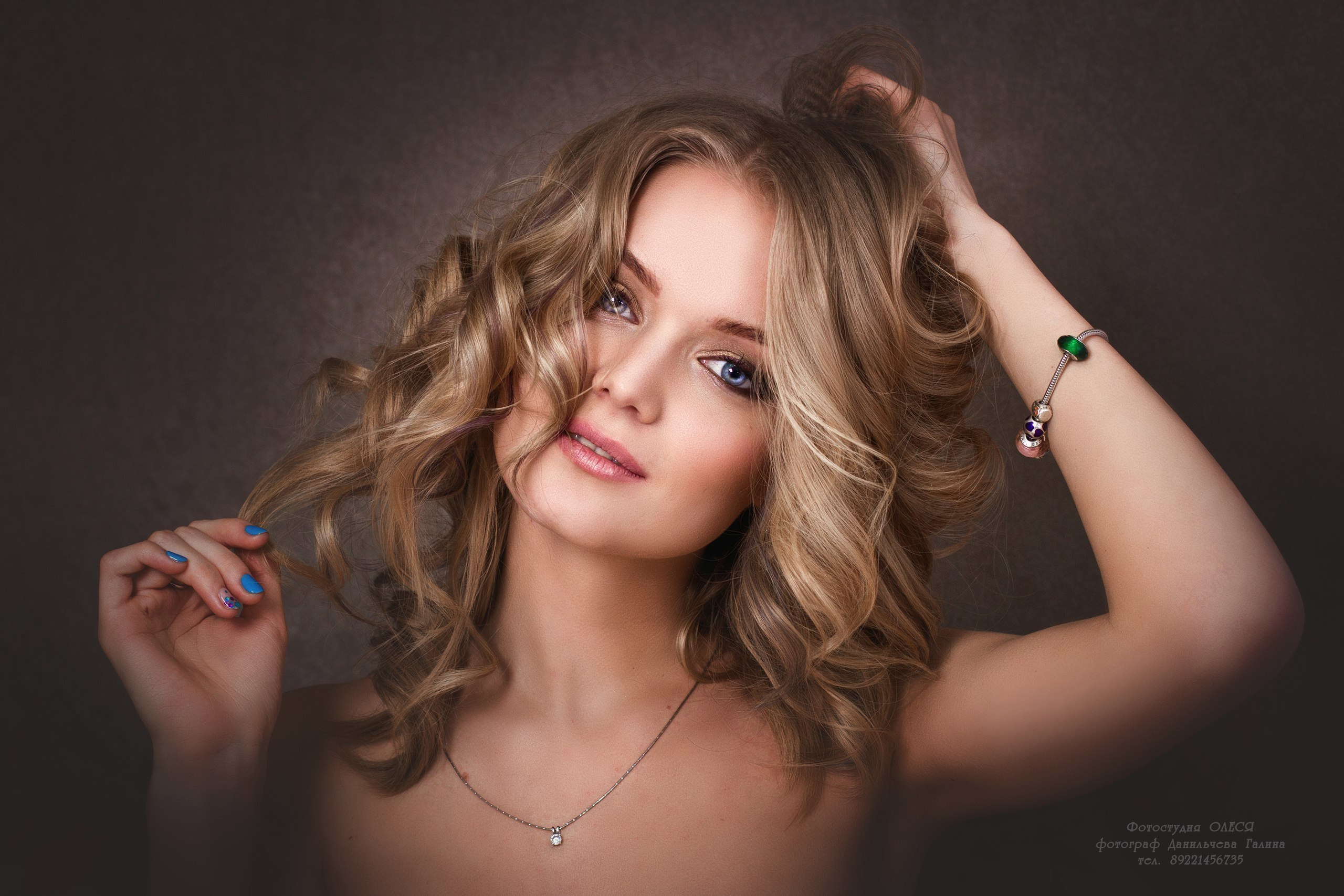 портретная студийная фотосъемка в Верхней Пышме