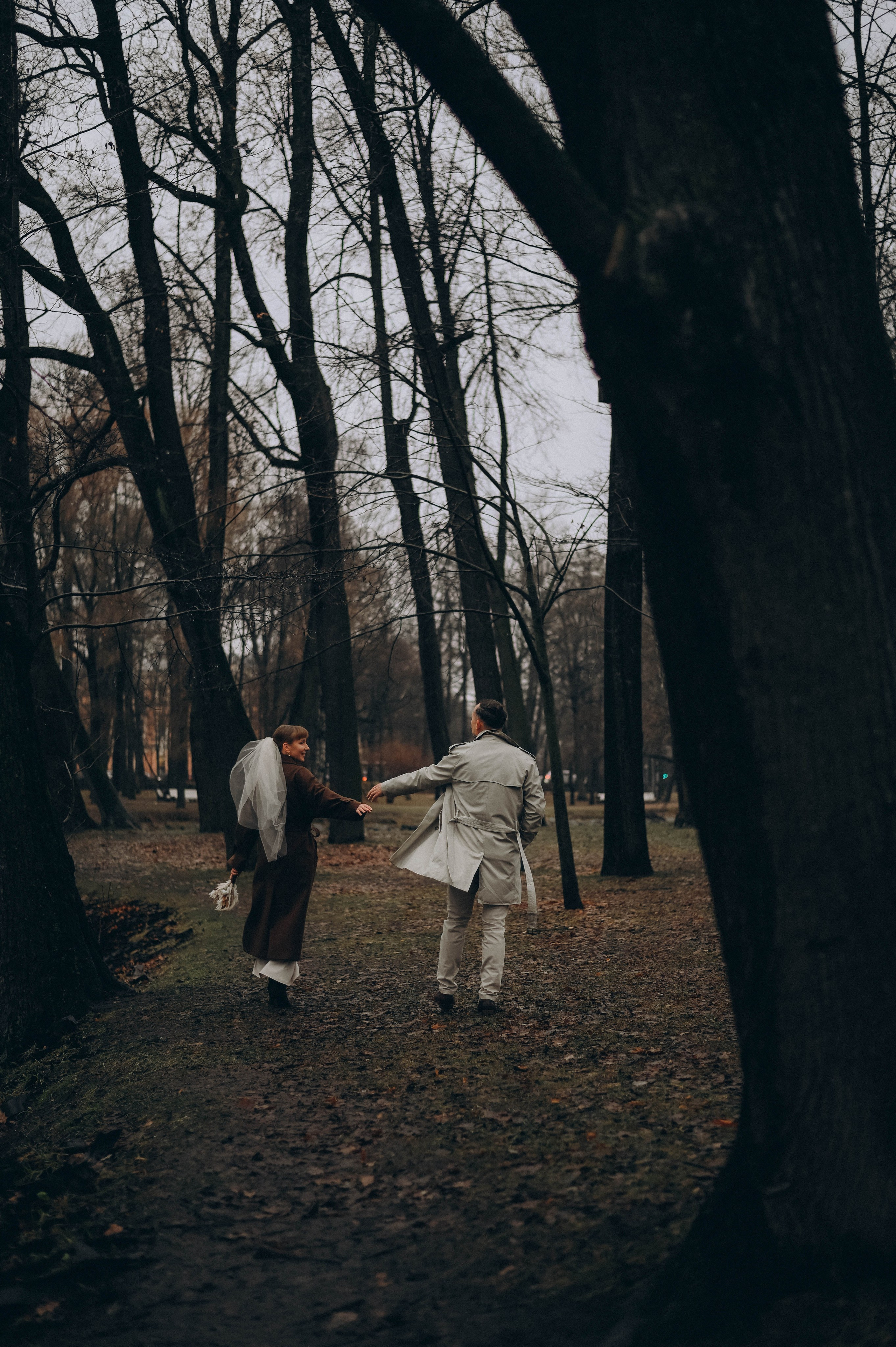 Свадебная прогулка. Ксения и Василий. Семейный и свадебный фотограф в Санкт-Петербурге Яна