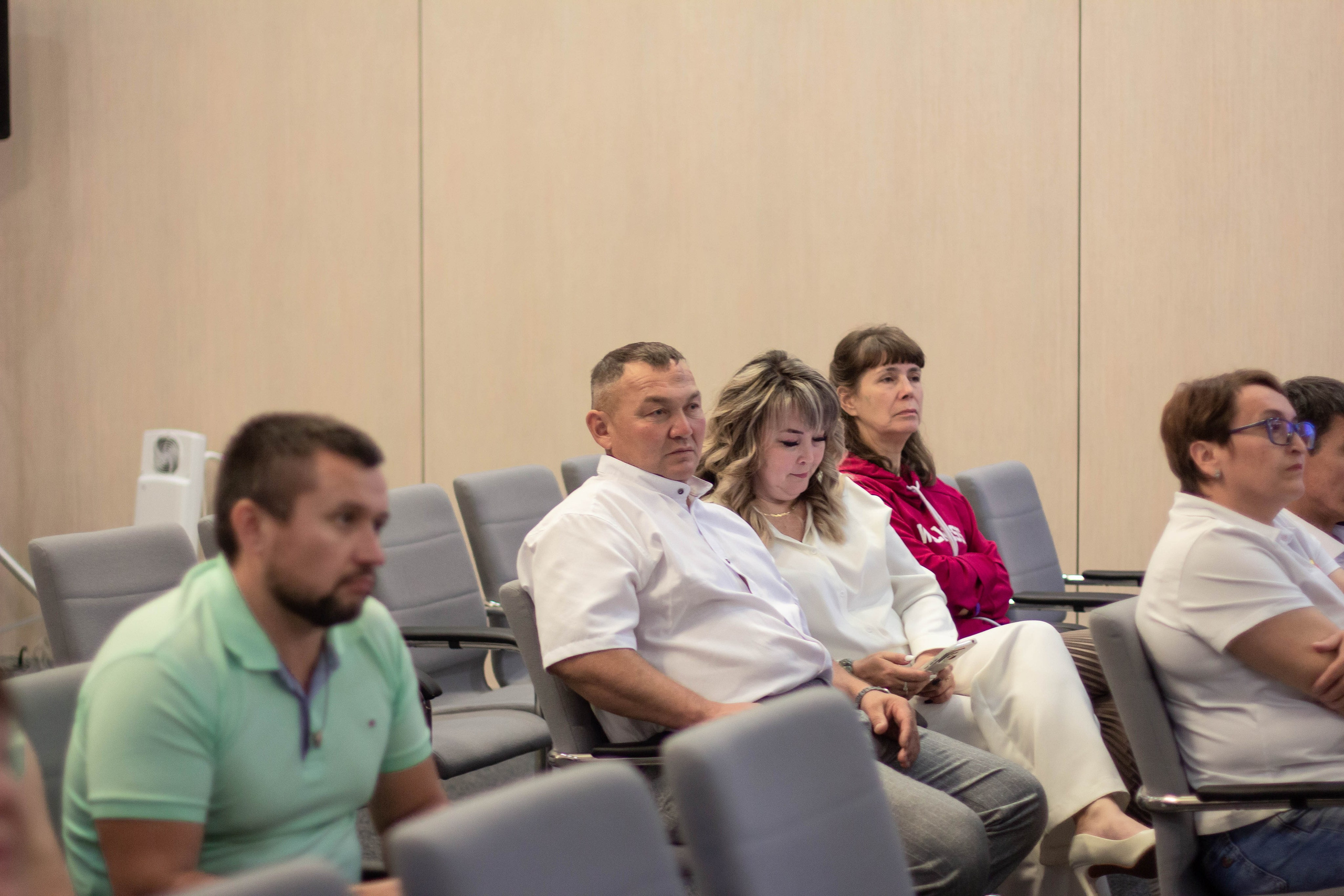 Форум родные-любимые 2024. Фотограф мероприятий и спорта: юбилеев, дней рождений и корпоративов из Москвы