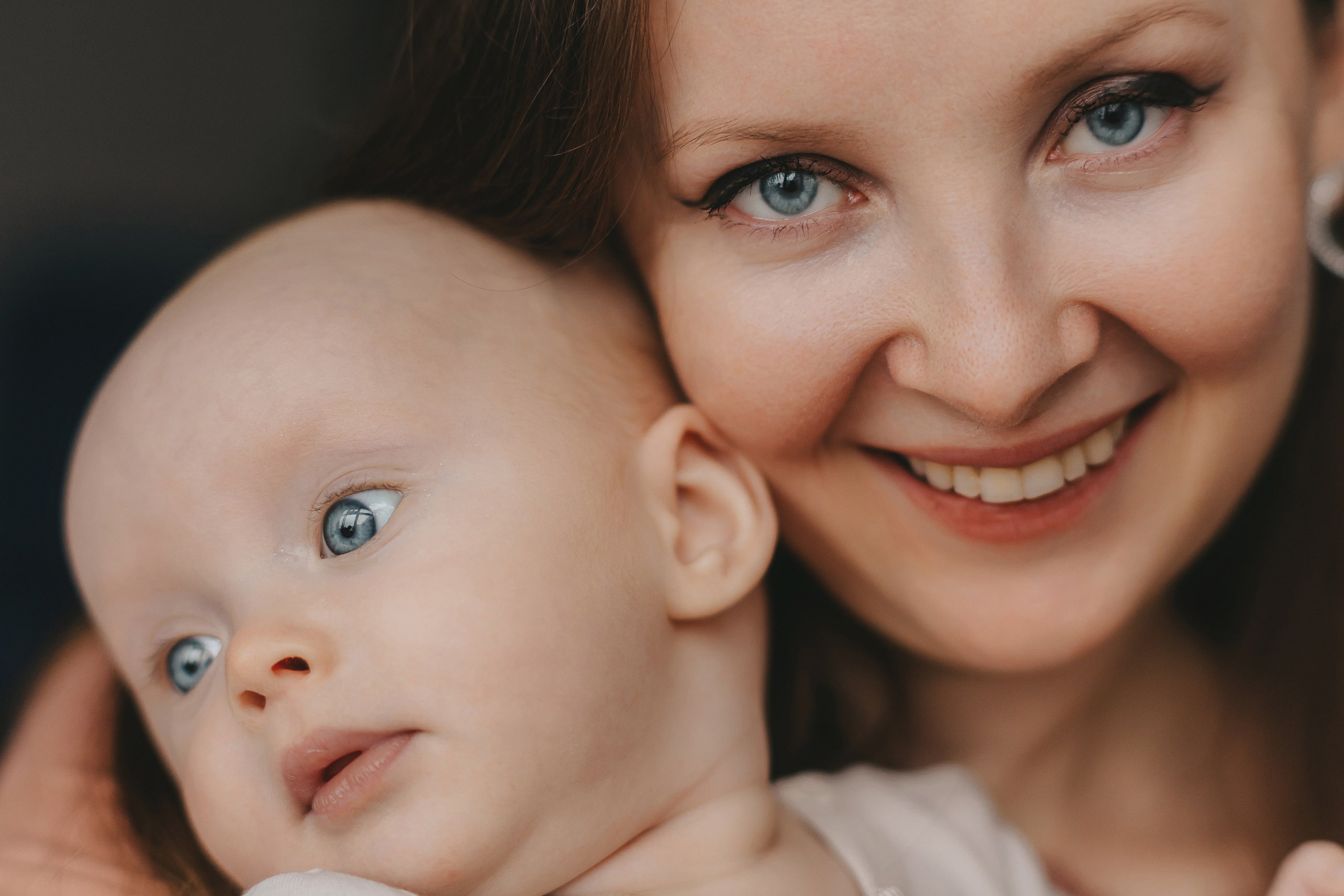 Съемка новорожденных малышей в Москве. Семейный и женский фотограф в Москве Надежда Воробьева