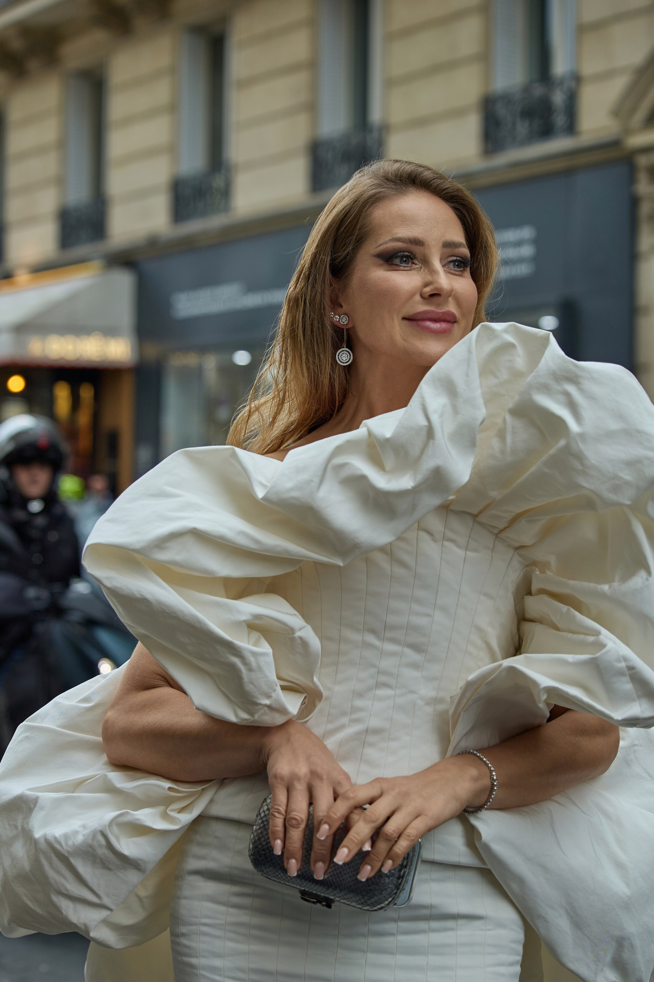 HAUTE COUTURE spring/summer 25 Stephane Rolland. Photographer in Milan Ivan Goncharov