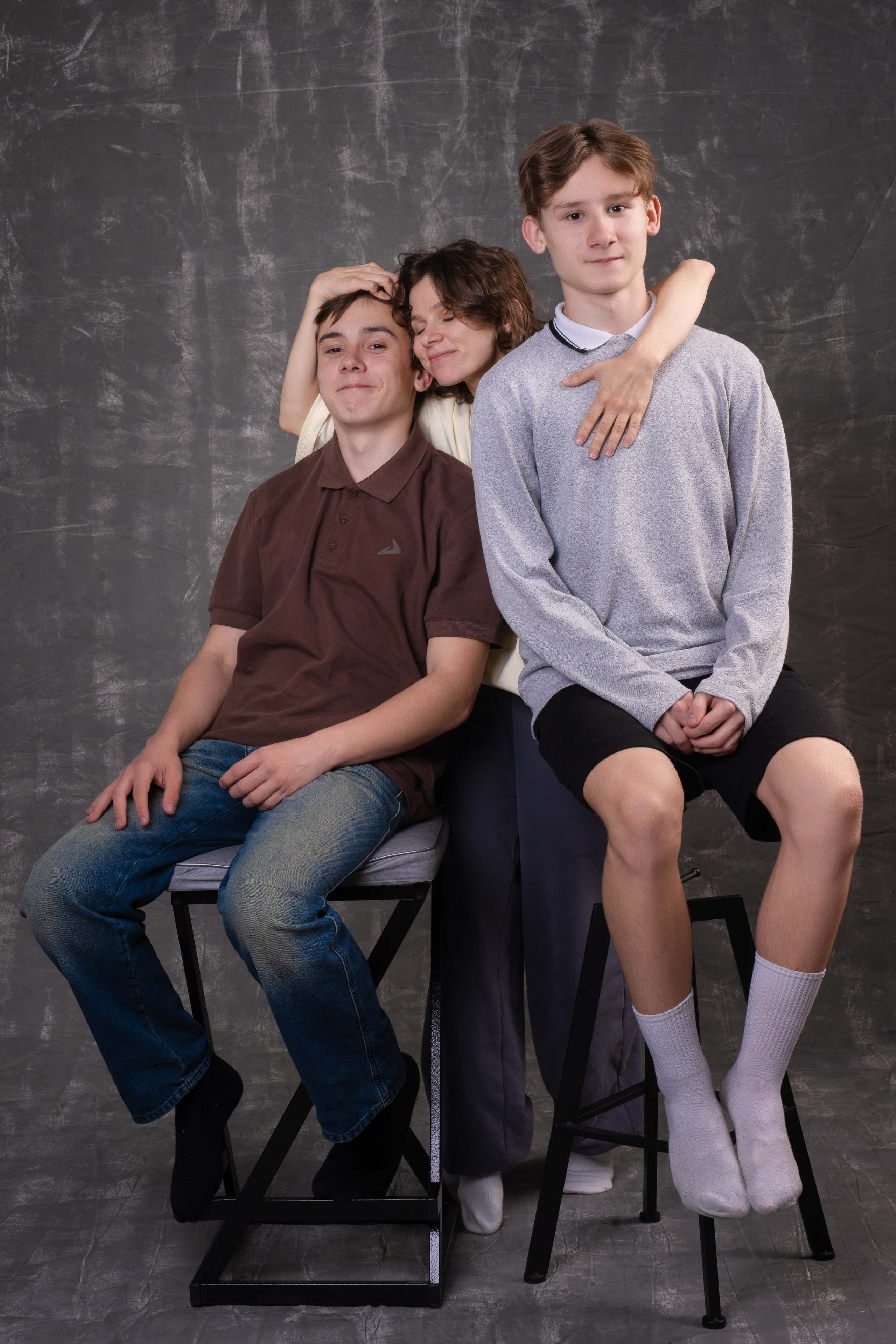 Потому что мы банда. Главная