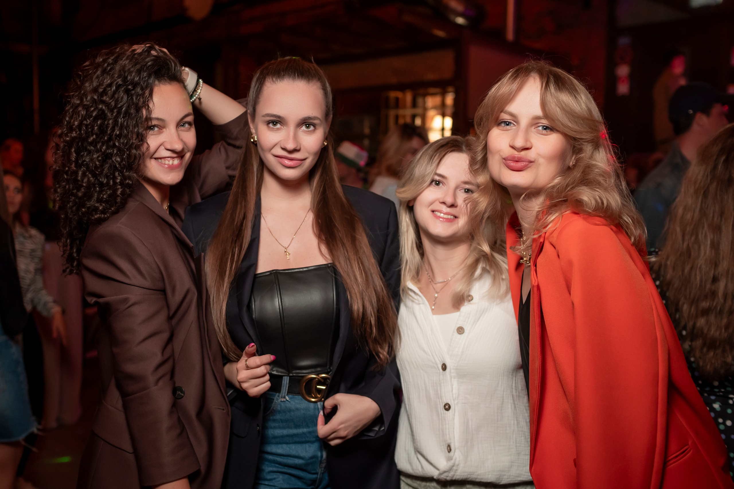 Weekend Vibes — mesto.313