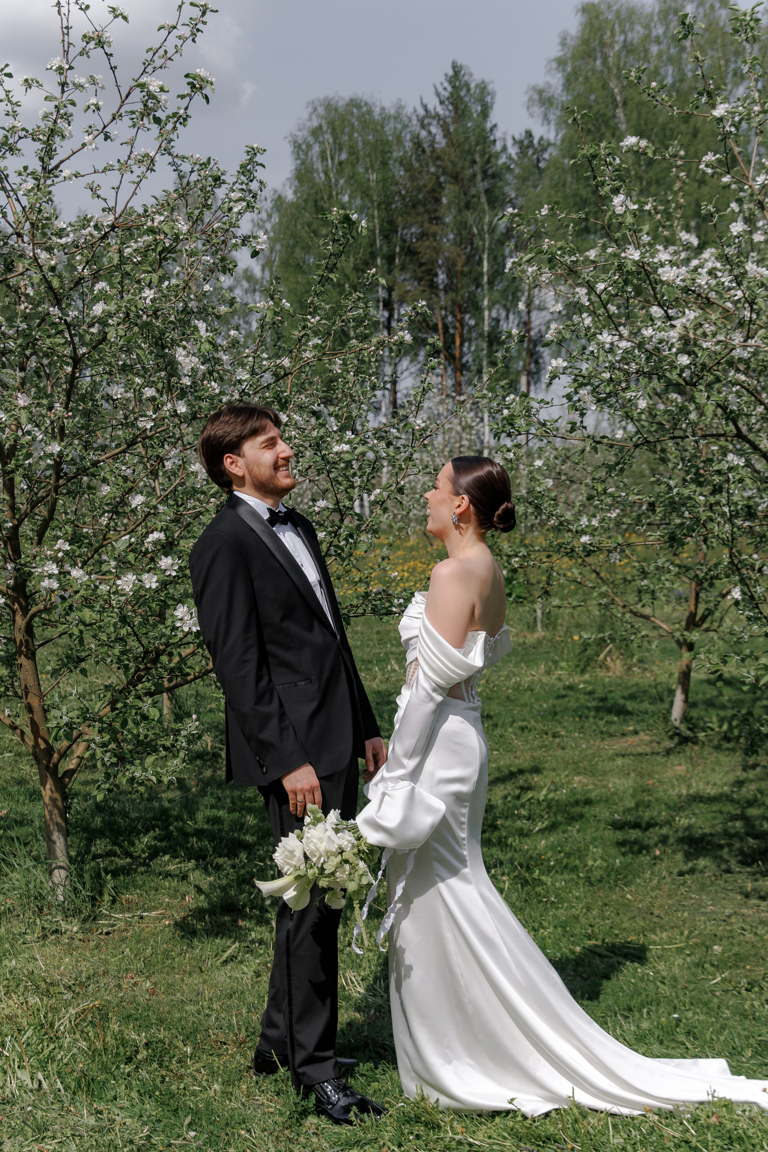 Свадьба в Ярославле — серия парк отель Мазай, выездная регистрация, кавер группа | Портфолио. Свадебный фотограф в Москве, Ярославле Виталий Квант