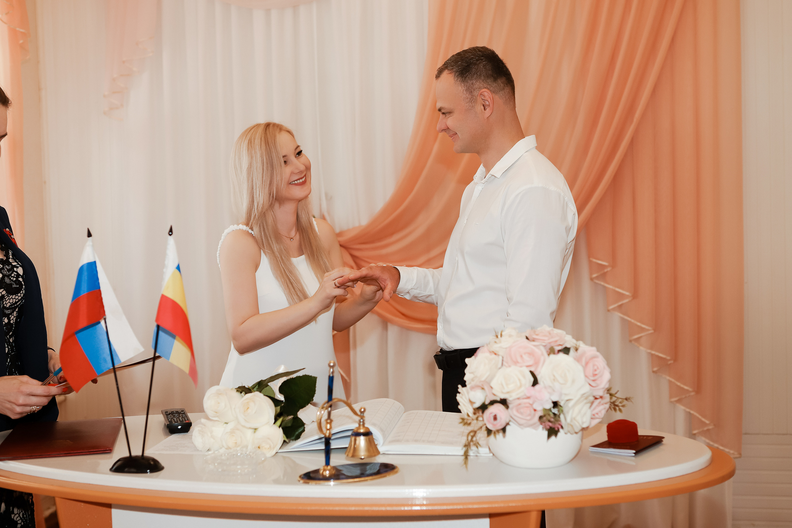 Юлия и Михаил. Свадебный фотограф Евгения Фролова г. Каменск-Шахтинский, Донецк, Ростов