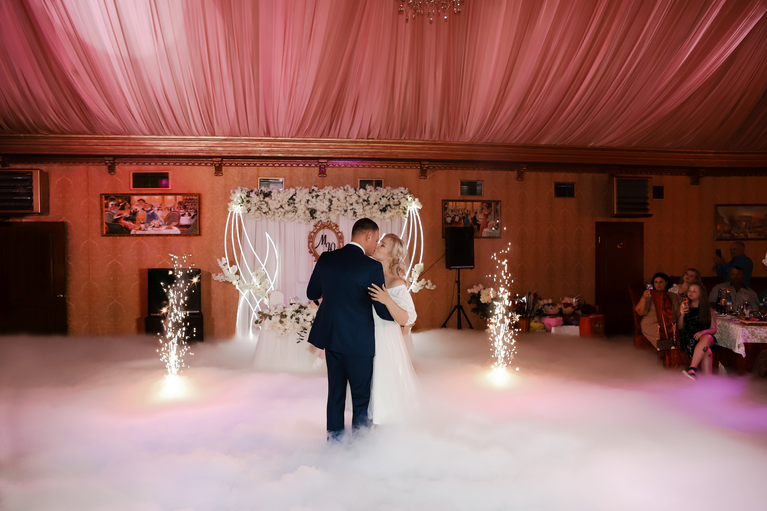 Юлия и Михаил. Свадебный фотограф Евгения Фролова г. Каменск-Шахтинский, Донецк, Ростов