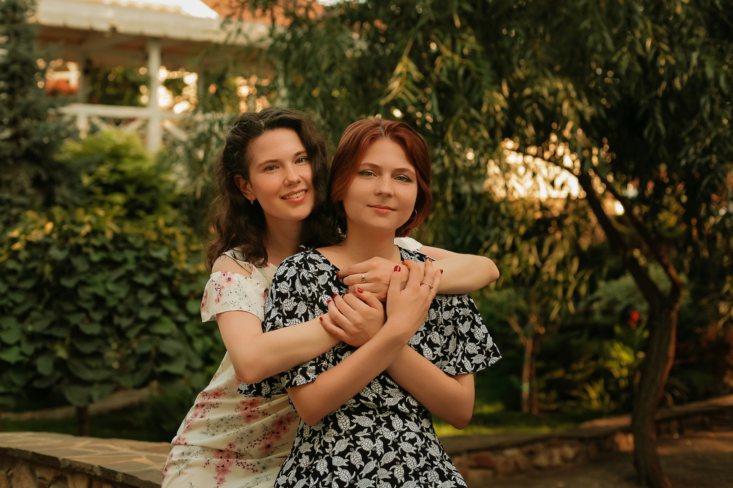 Сёстры Алеся и Ирина. Свадебный фотограф Евгения Фролова г. Каменск-Шахтинский, Донецк, Ростов