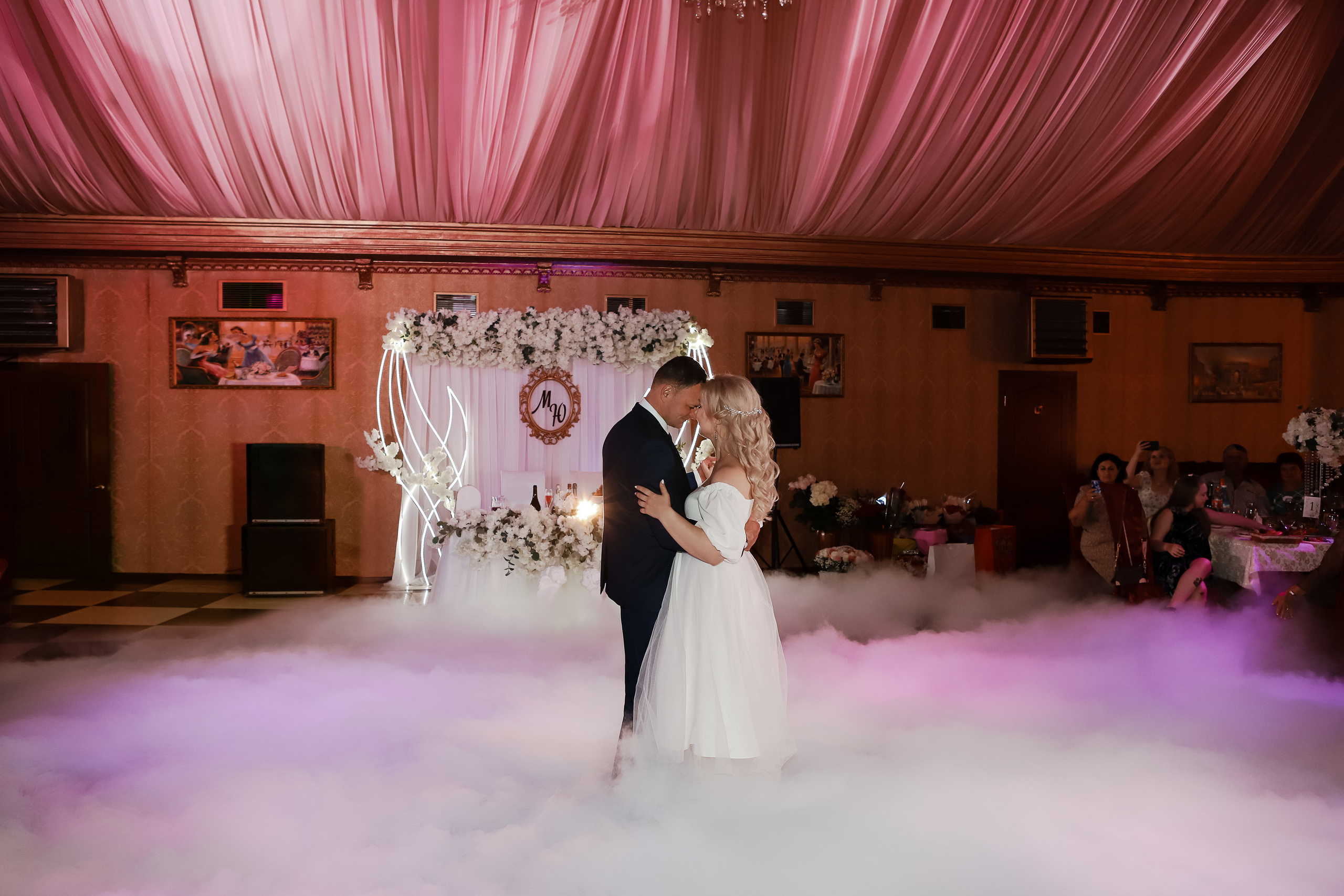 Юлия и Михаил. Свадебный фотограф Евгения Фролова г. Каменск-Шахтинский, Донецк, Ростов