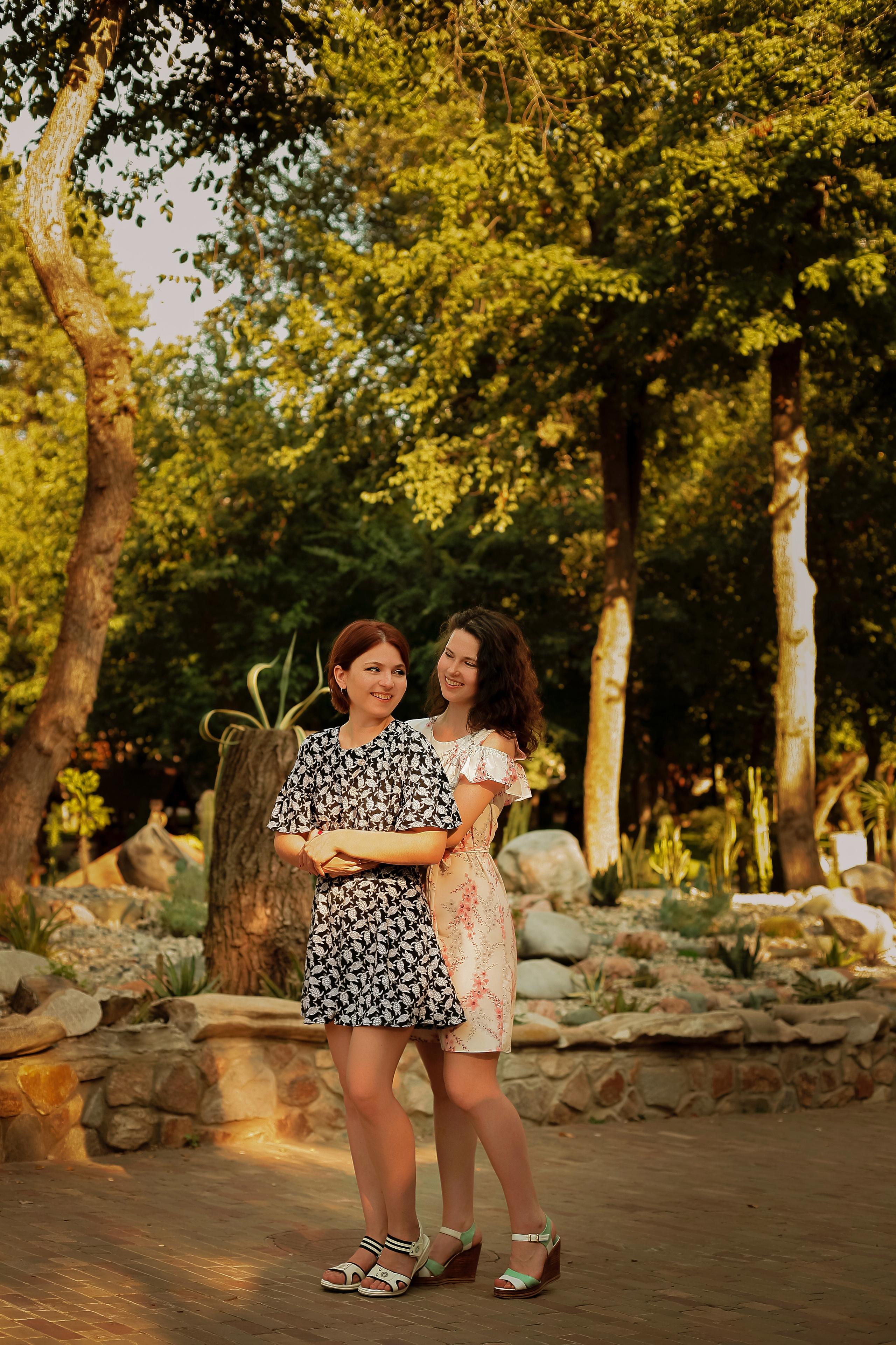 Сёстры Алеся и Ирина. Свадебный фотограф Евгения Фролова г. Каменск-Шахтинский, Донецк, Ростов