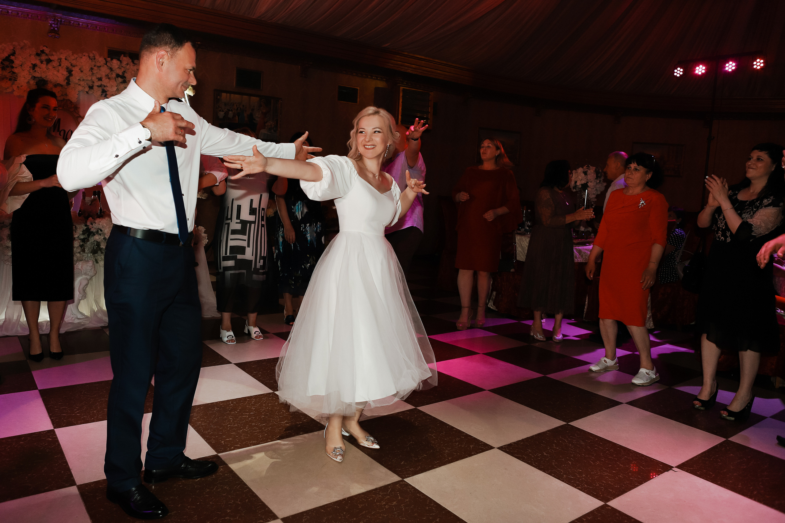 Юлия и Михаил. Свадебный фотограф Евгения Фролова г. Каменск-Шахтинский, Донецк, Ростов