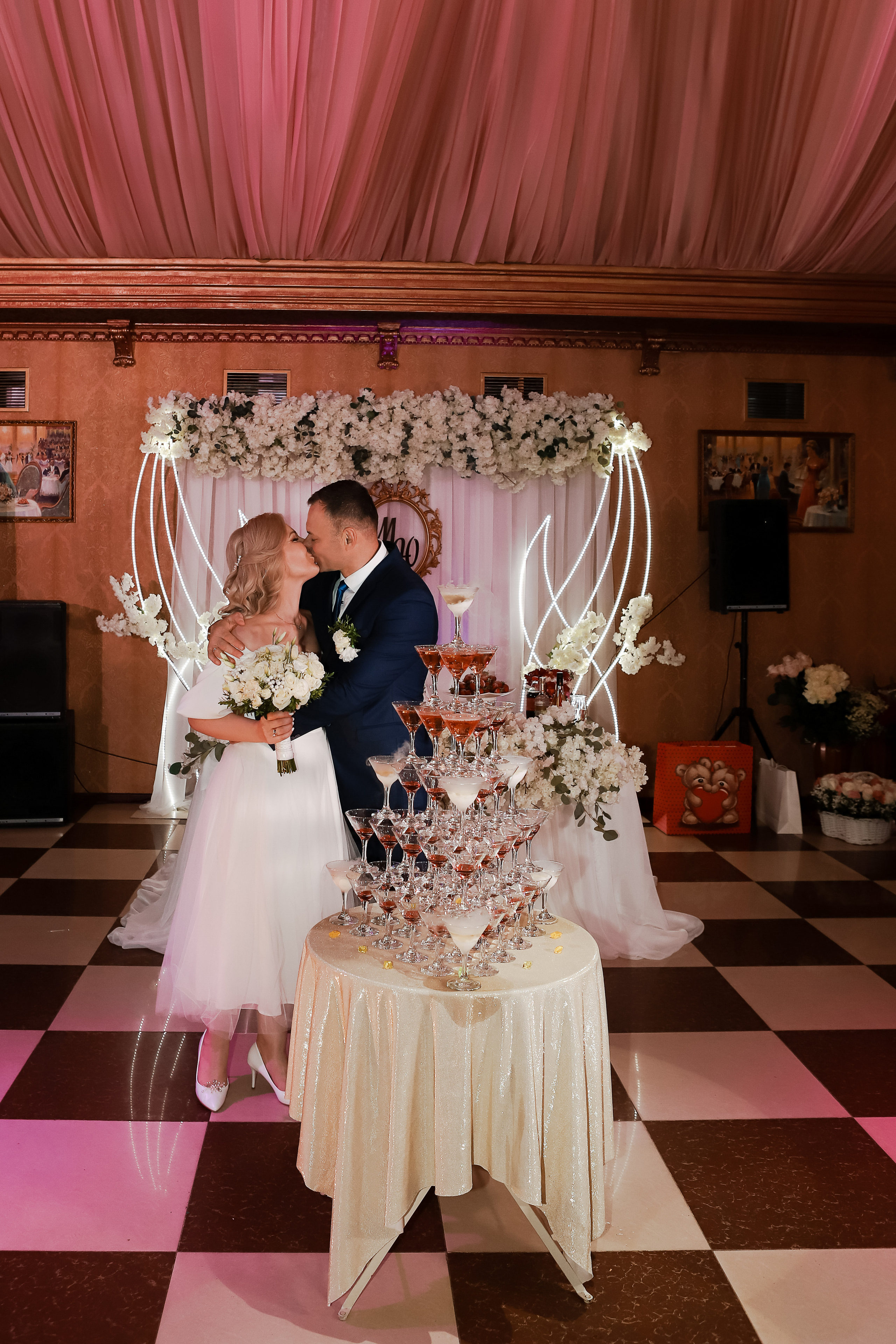 Юлия и Михаил. Свадебный фотограф Евгения Фролова г. Каменск-Шахтинский, Донецк, Ростов