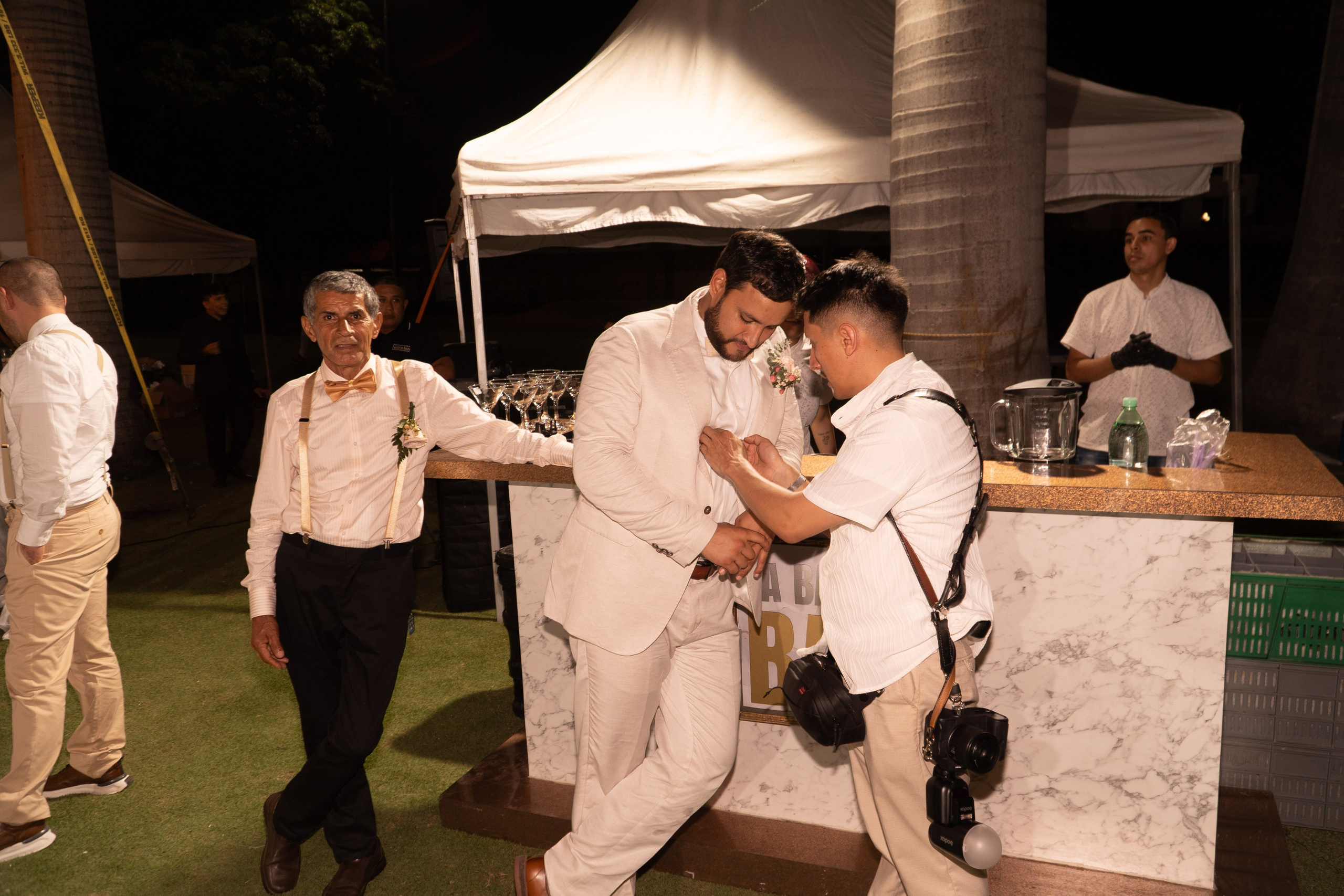 Carola & Gerson. Wedding Photographer in Barcelona and Medellin