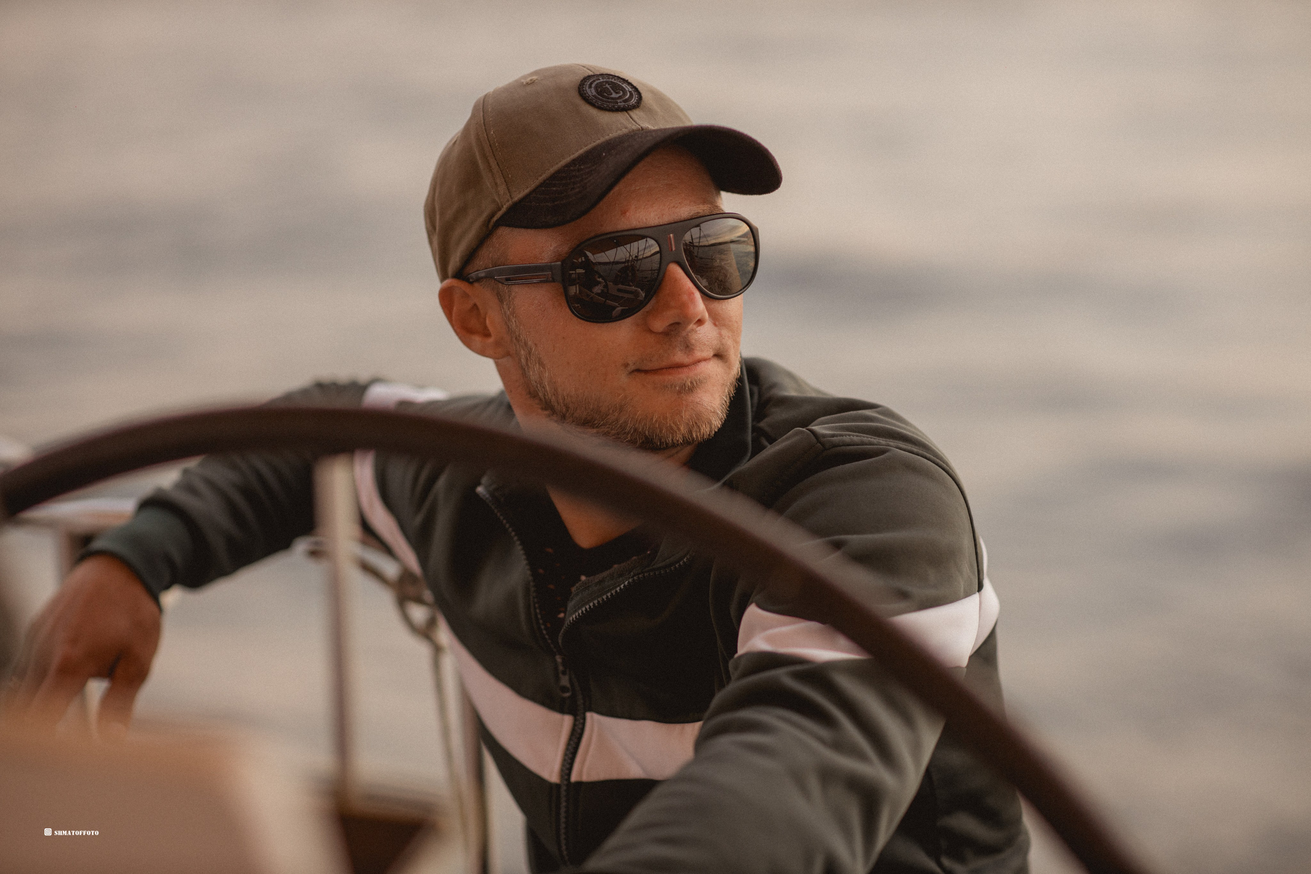 Яхта 22 год. Семейный и свадебный фотограф в Геленджике Михаил Шматов