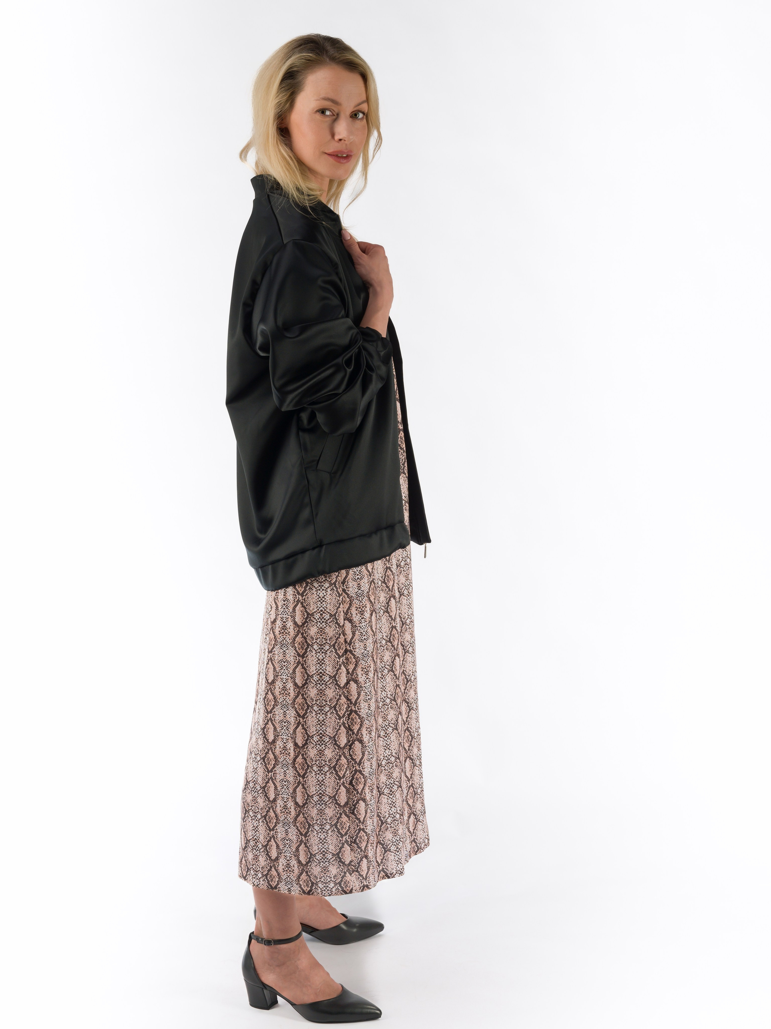 Одежда для каталога. Фотограф Андрей Зикеев, фотостудия AzArt Studio в Москве