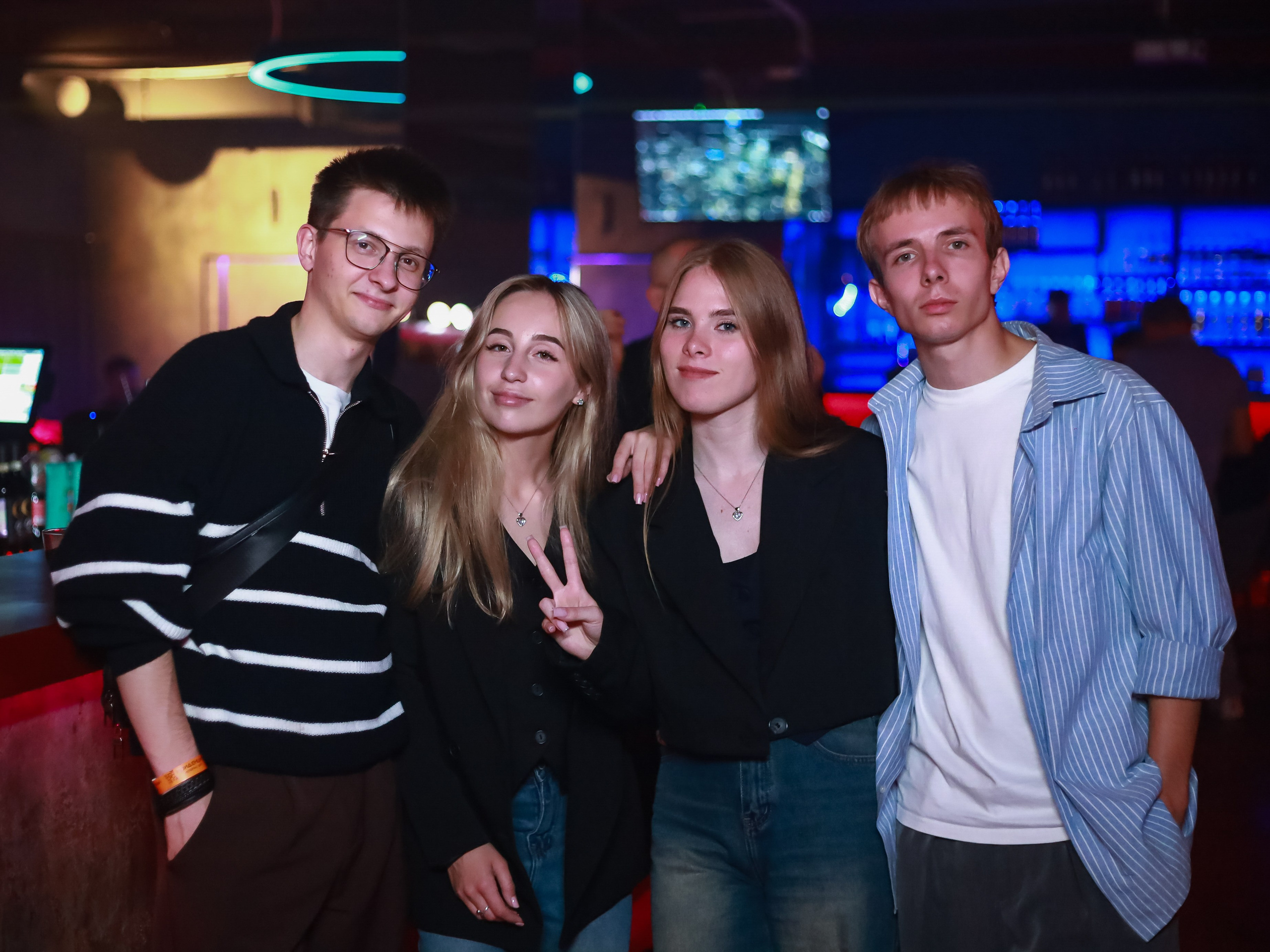 Клуб Резиденция лучшее. Контакты