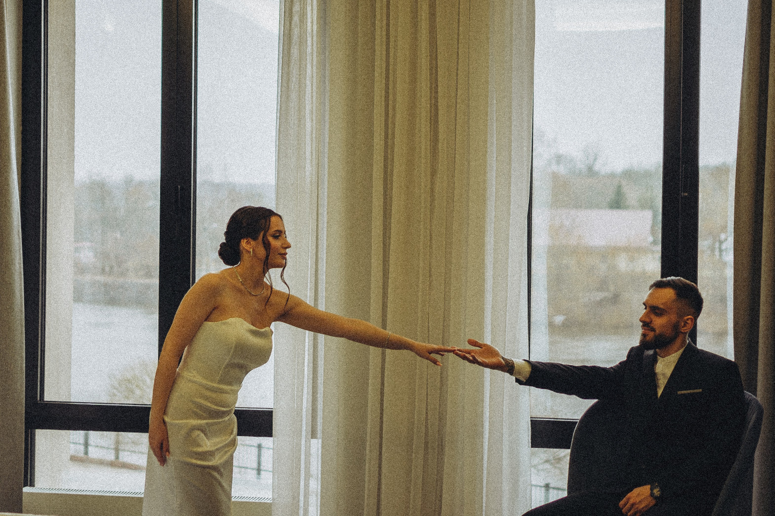 СВАДЕБНАЯ СЬЕМКА СБОРОВ ЖЕНИХА И НЕВЕСТЫ В ОТЕЛЕ И ТАКЖЕ ФОТОСЕССИИЯ В ОТЕЛЕЕ МЕГАПОЛИС БРЯНСК. Профессиональный фотограф, Санкт-Петербург — Виктория Богомолова