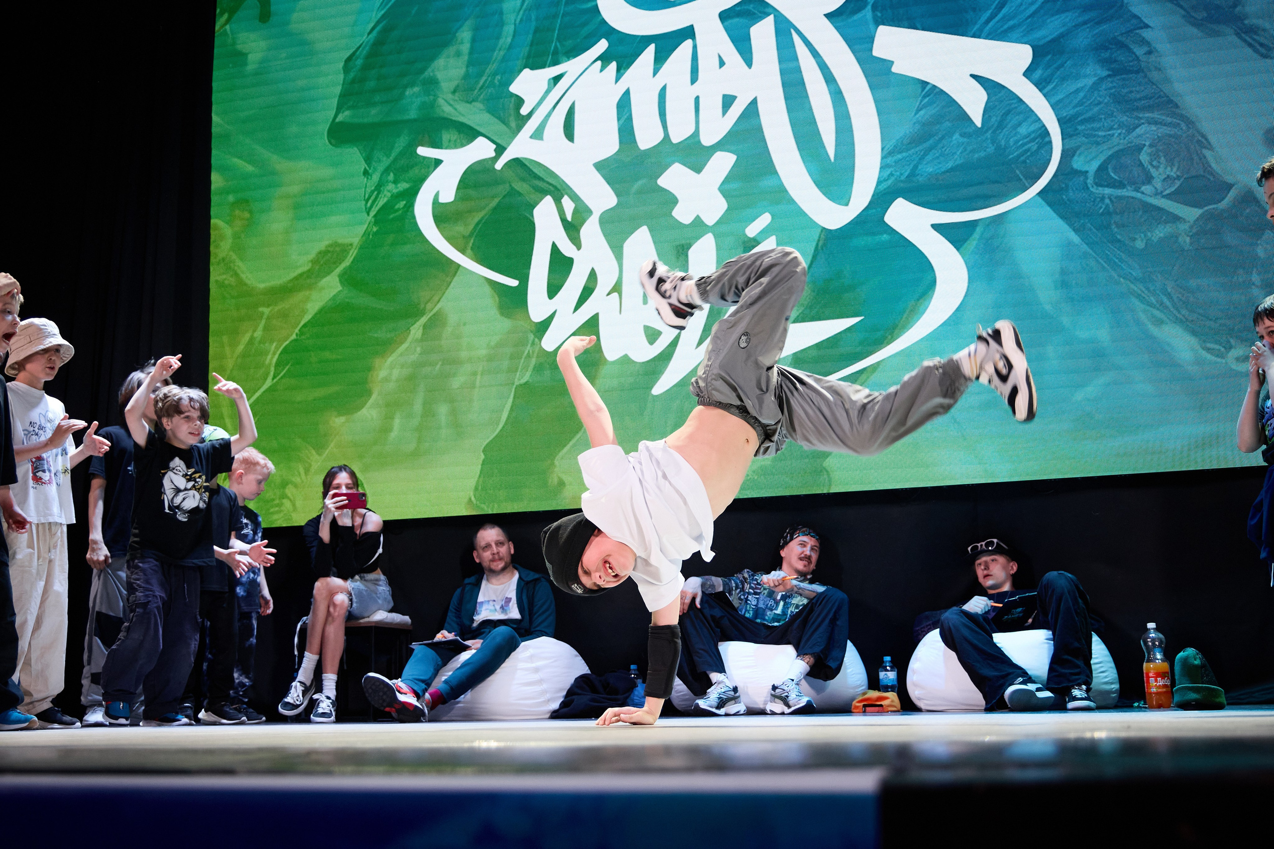 Соревнования по брейкдансу. Фотограф в Южно-Сахалинске Вадим Бороненков